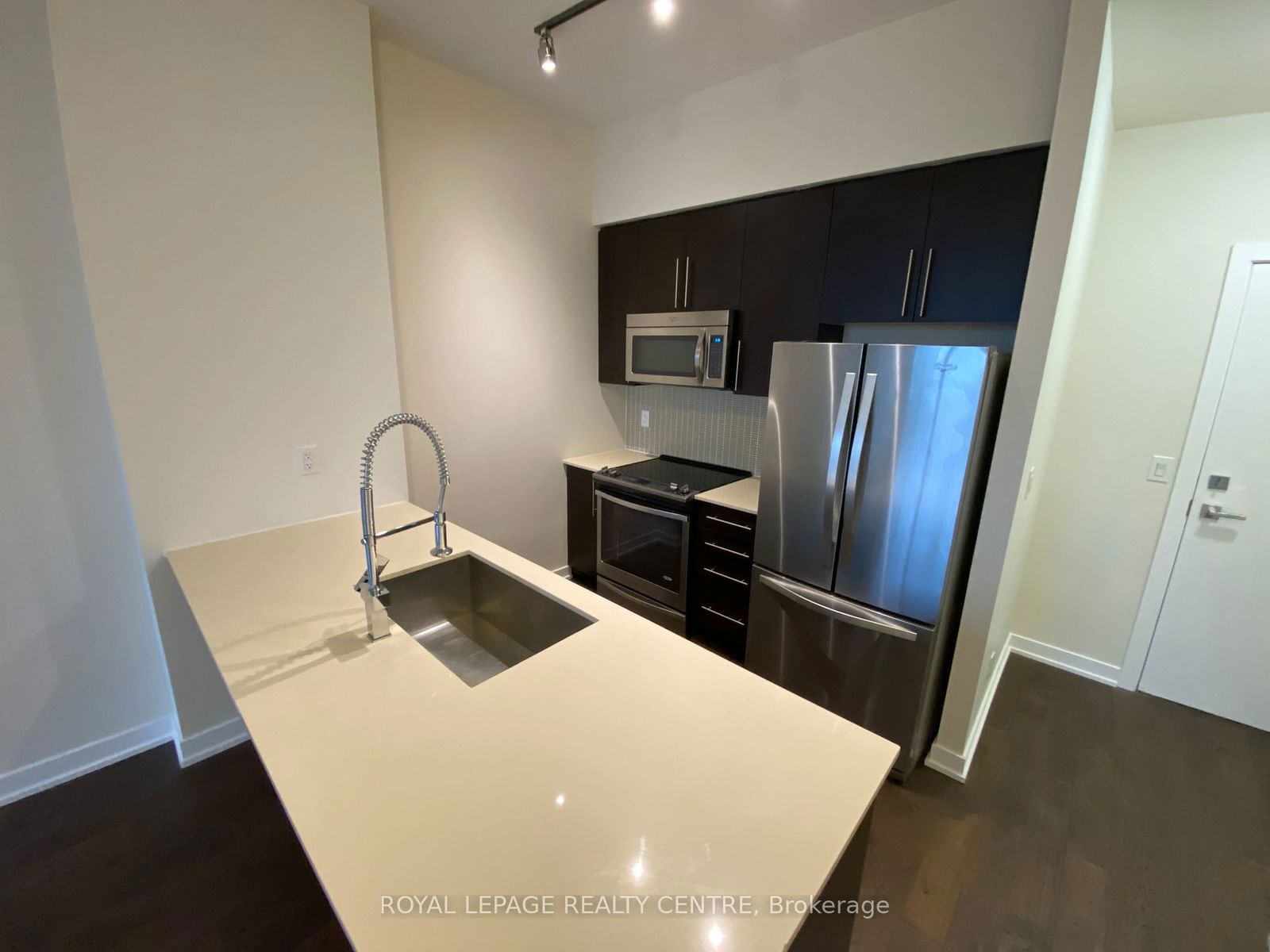 Condo for lease at 607-510 Curran Place, Mississauga, City Centre, L5B 0J8 - MLS: W11936020