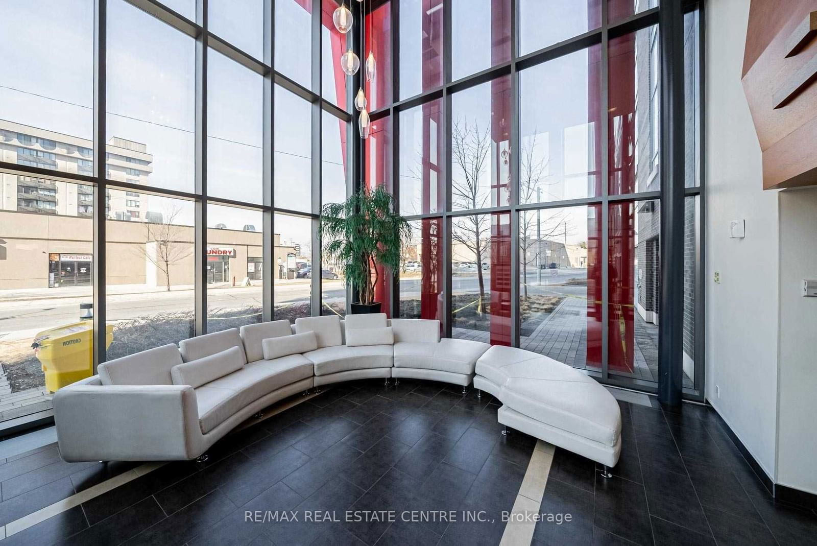 Condo leased at 807-15 James Finlay Way, Toronto, Downsview-Roding-CFB, M3M 0B3 - MLS: W11936036