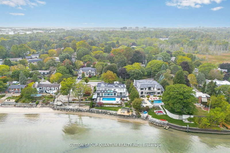 1400 Captain Crt, Mississauga, L5J 1A8 | Image 2