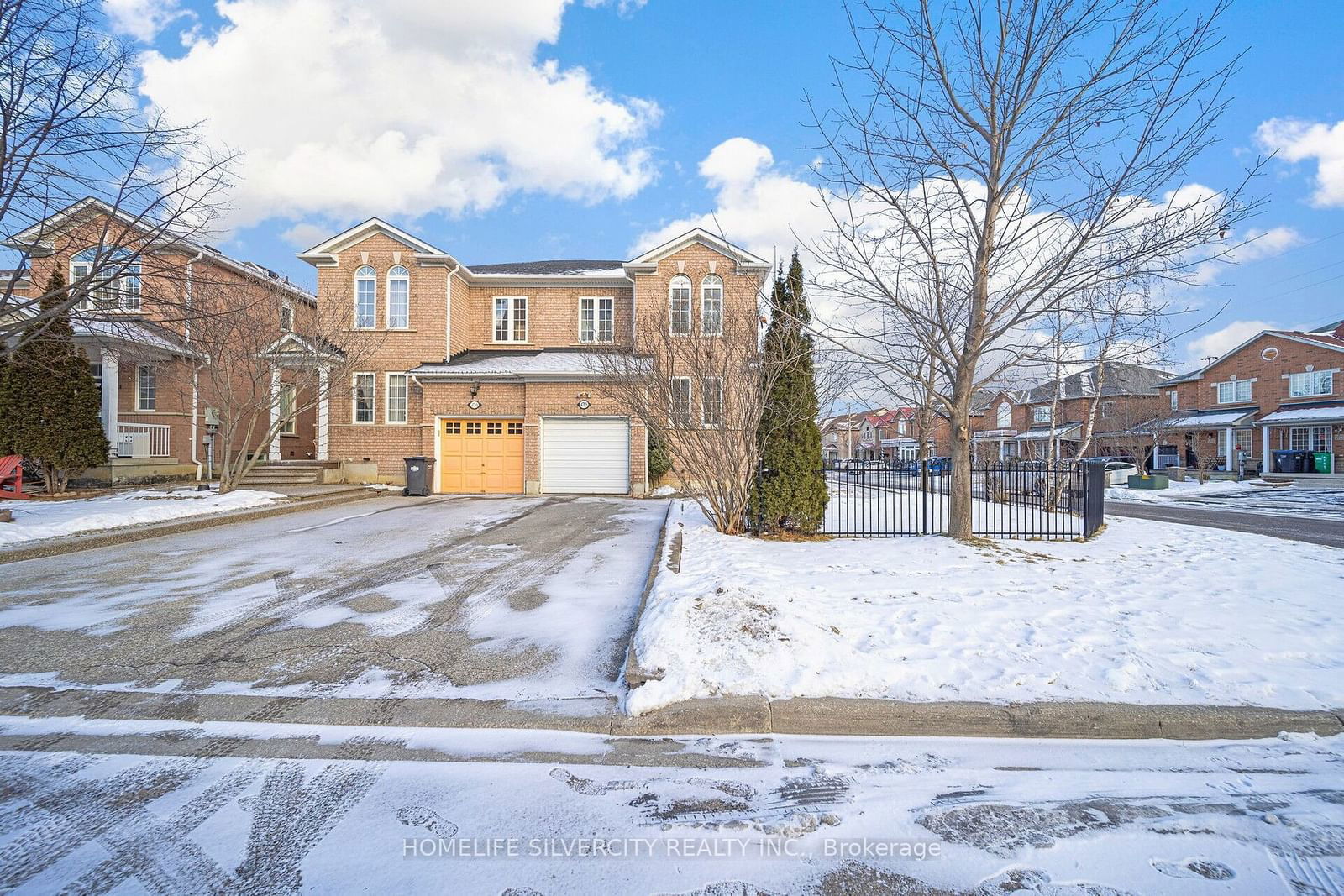 Semi-Detached House for sale at 4785 James Austin Drive, Mississauga, Hurontario, L4Z 4H3 - MLS: W11936420