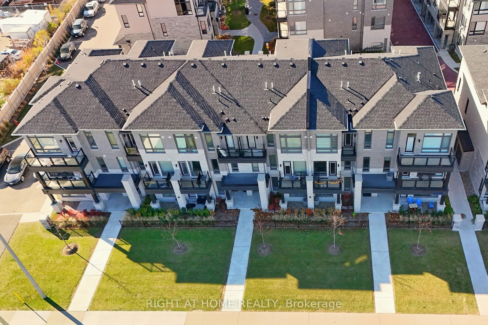 Townhouse sold at 17-9430 The Gore Road, Brampton, Bram East, L6P 4P9 - MLS: W11936470