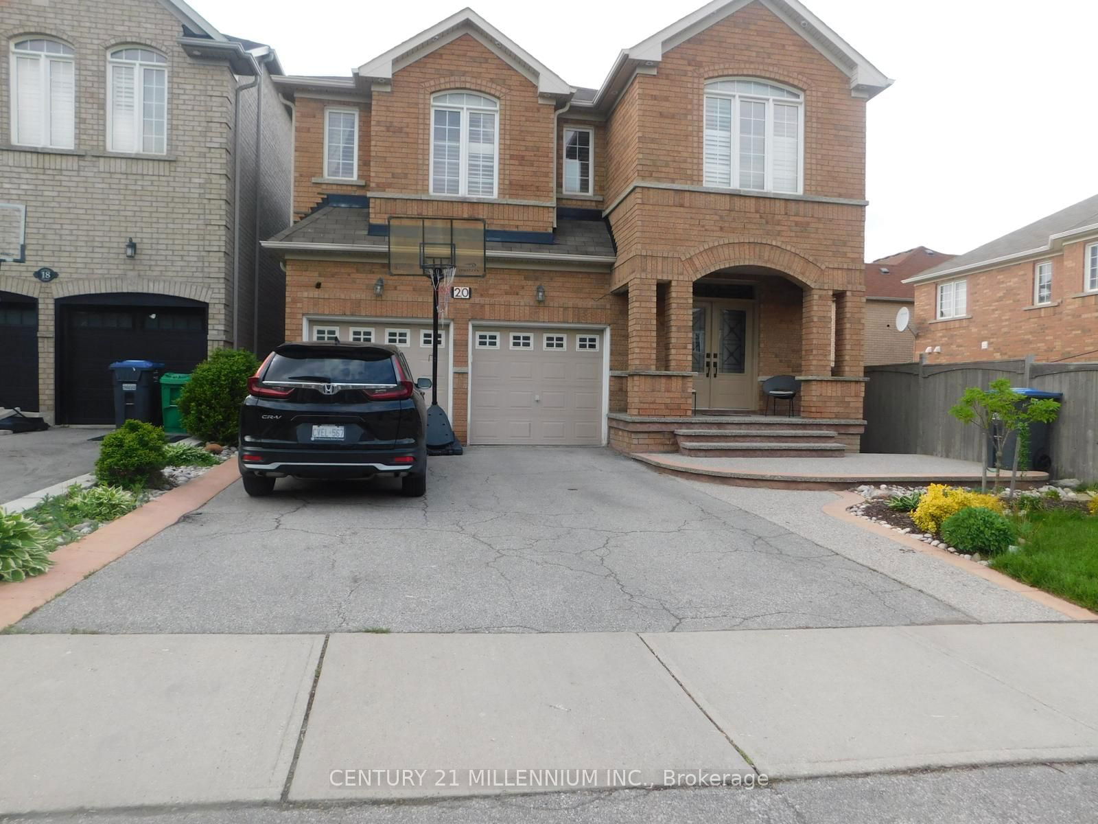 Detached House for lease at 20 Sparhill Street, Brampton, Sandringham-Wellington, L6R 0P1 - MLS: W11936607