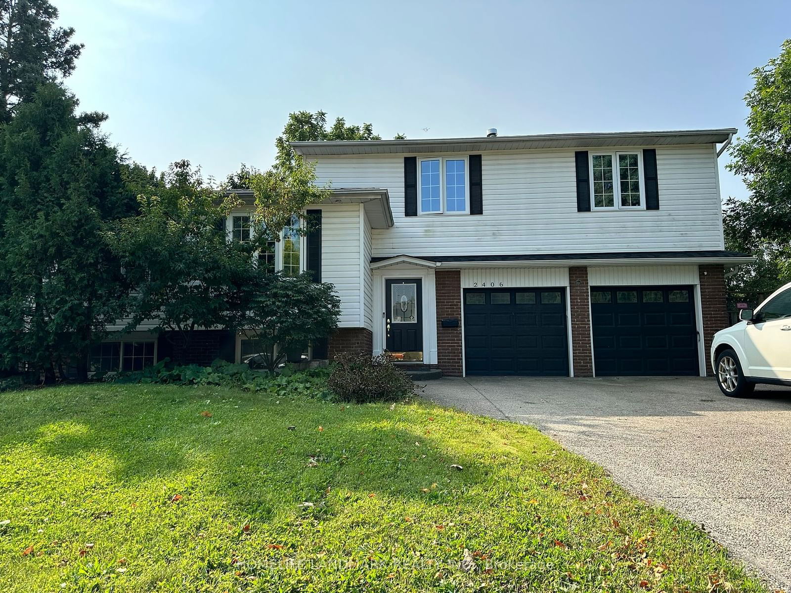 Detached House for lease at BSMNT-2406 Ventura Drive, Oakville, Bronte West, L6L 2H4 - MLS: W11936734