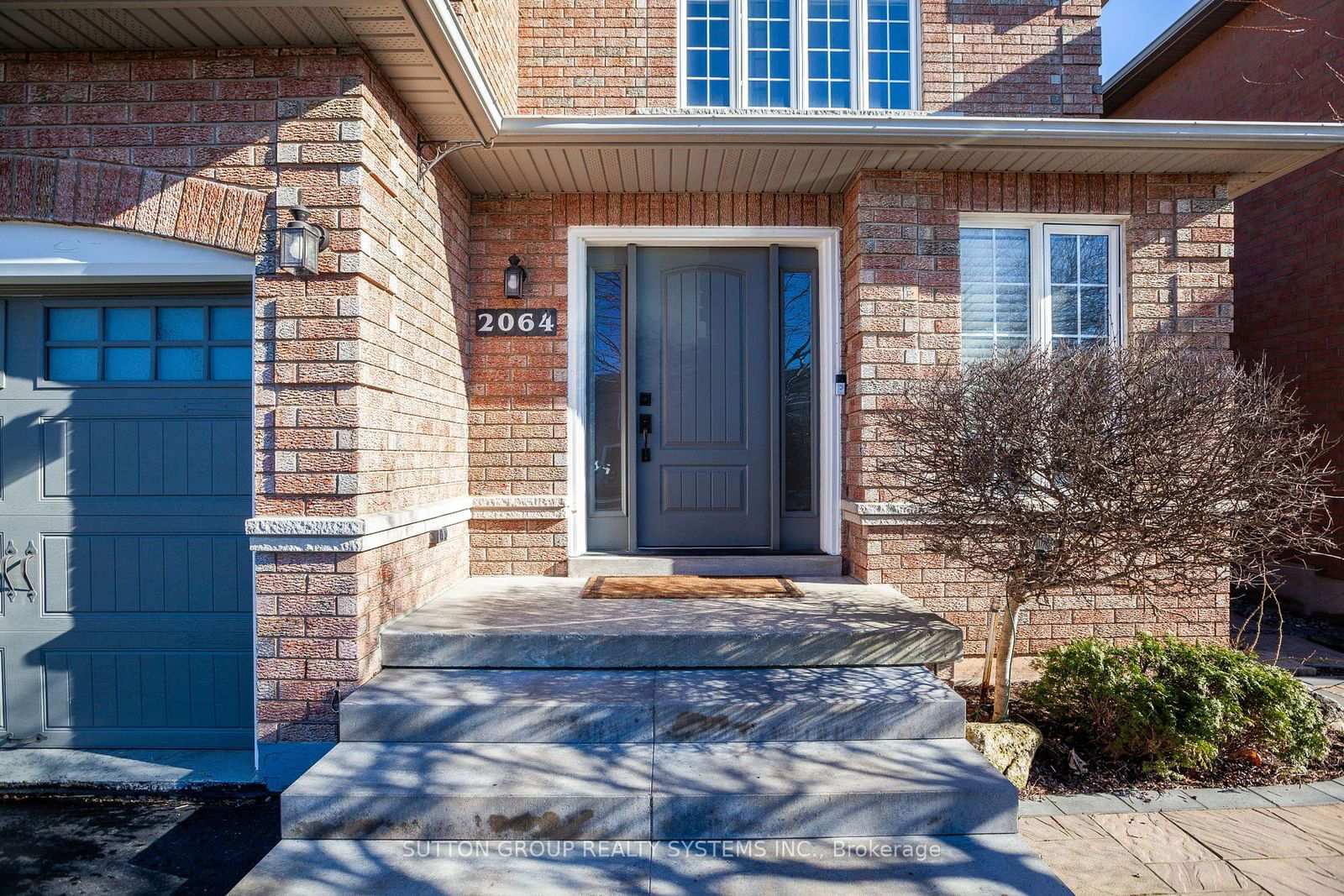 Detached House for lease at 2064 Golden Orchard Trail, Oakville, 1022 - WT West Oak Trails, L6M 3N5 - MLS: W11936801