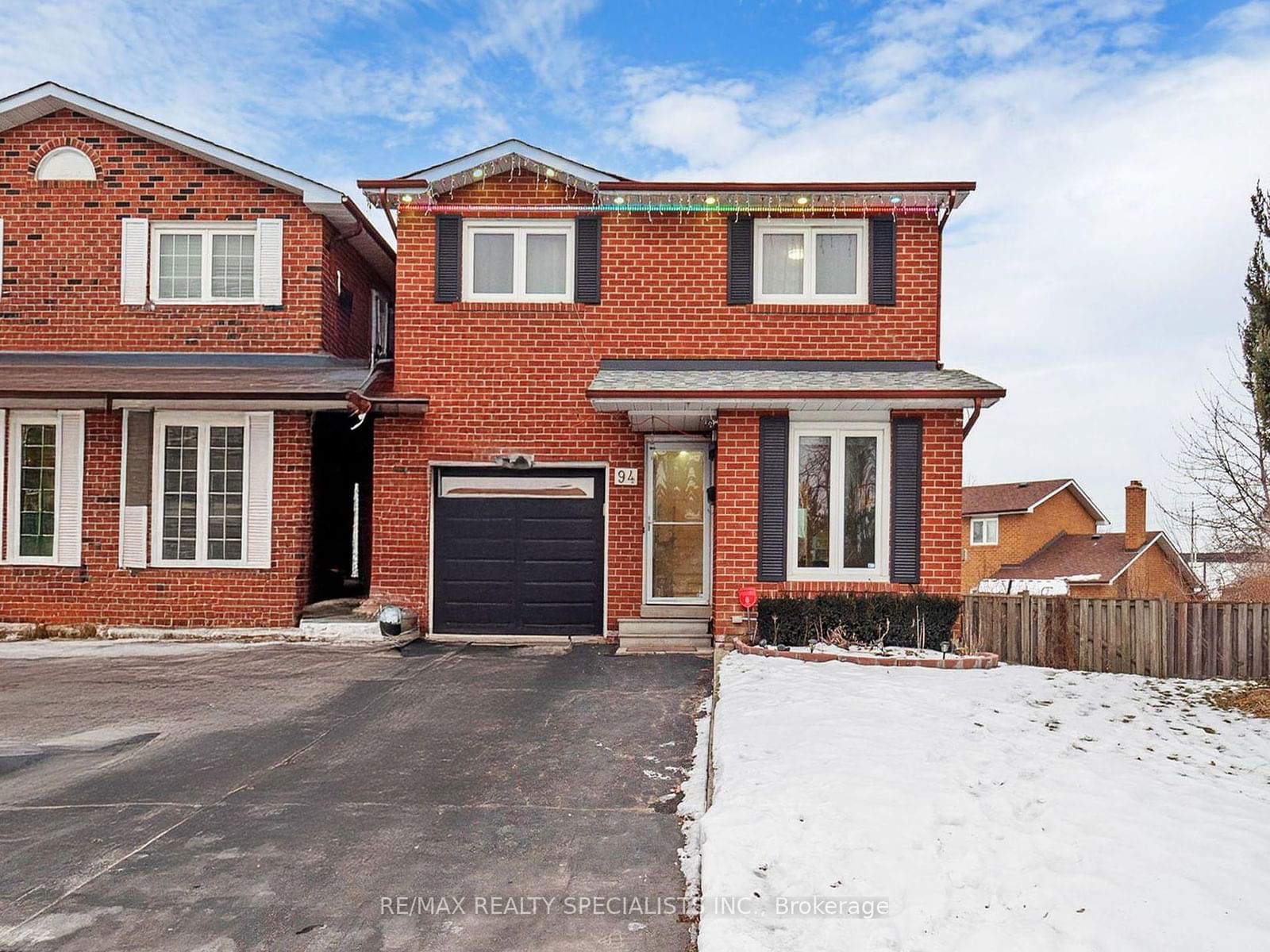 Detached House for sale at 94 Flamingo Crescent, Brampton, Southgate, L6T 2G7 - MLS: W11936816