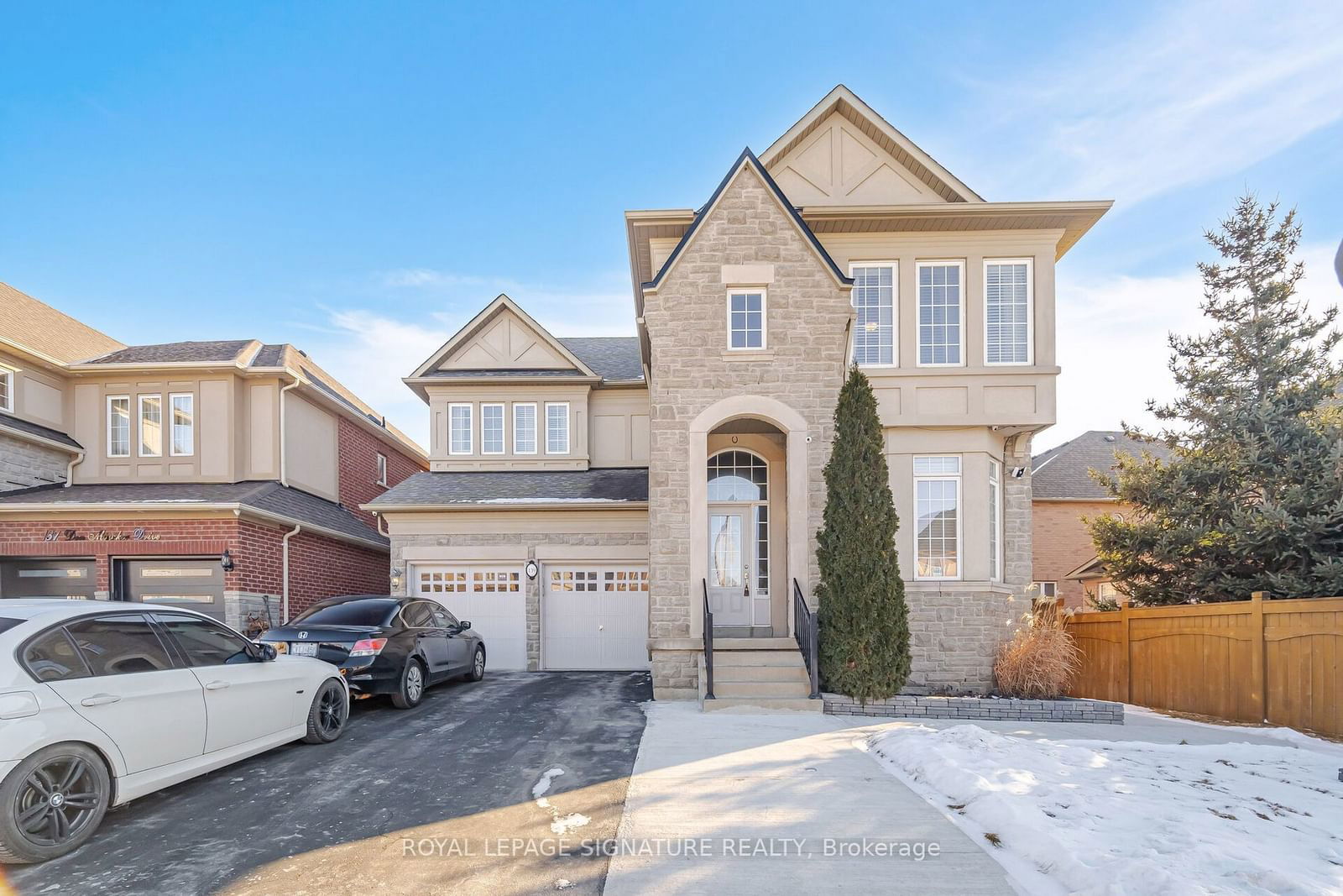 Detached House for lease at 2-139 Don Minaker Drive, Brampton, Bram East, L6P 2W1 - MLS: W11937047