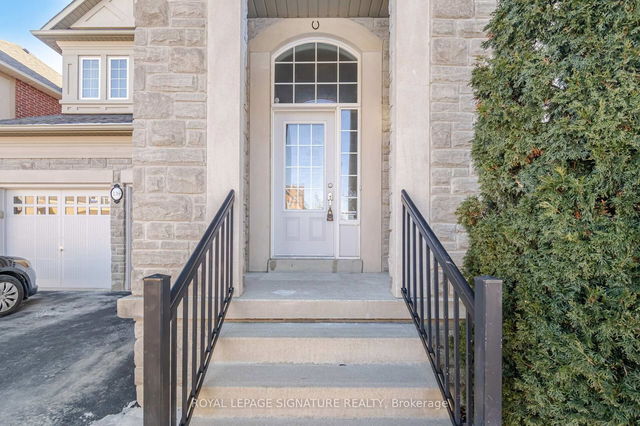1 - 139 Don Minaker Drive