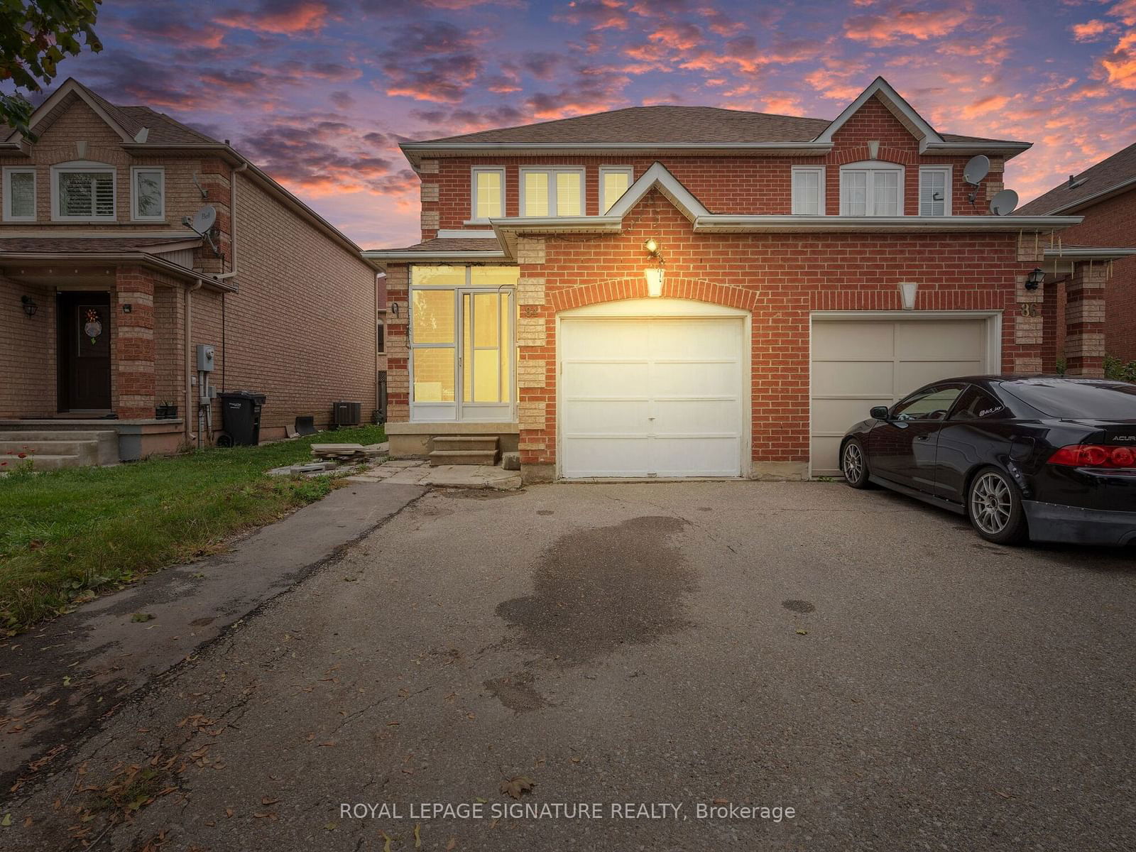 Semi-Detached House for sale at 84 Carrie Crescent, Brampton, Fletcher's West, L6Y 4Y6 - MLS: W11937141