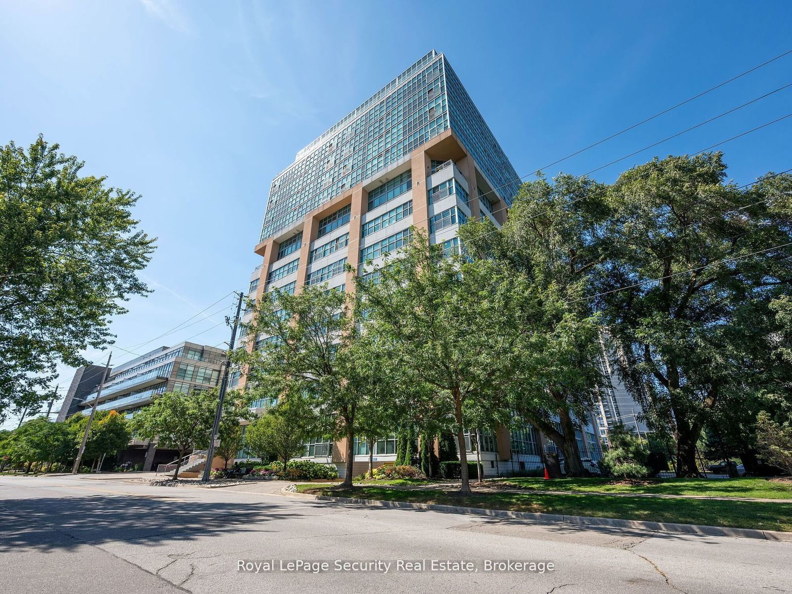 Condo for sale at 606-2 Fieldway Road, Toronto, Islington-City Centre West, M8Z 0B9 - MLS: W11937189