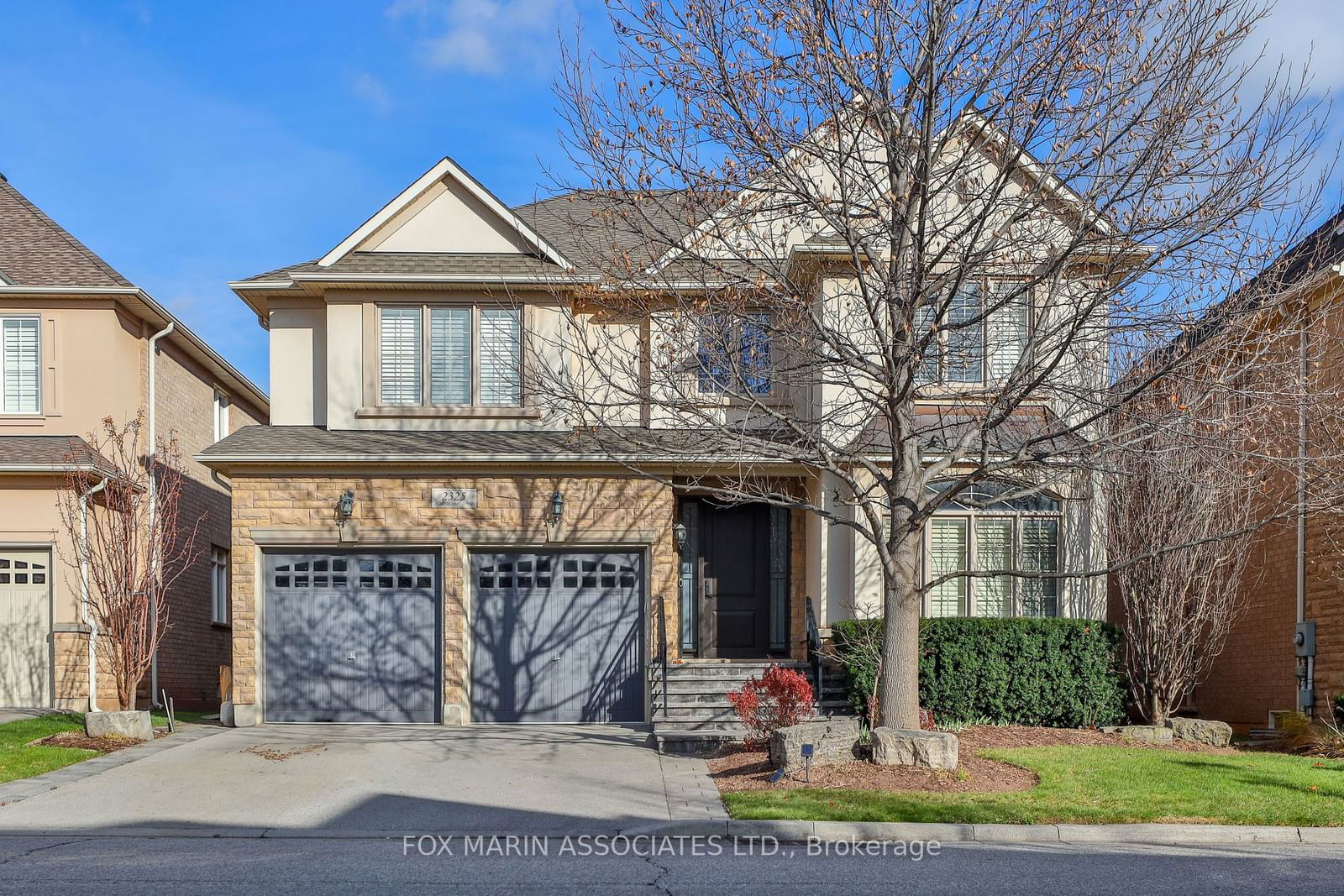 Detached House for sale at 2325 Hall Manor Drive, Oakville, 1009 - JC Joshua Creek, L6H 0C4 - MLS: W11937197