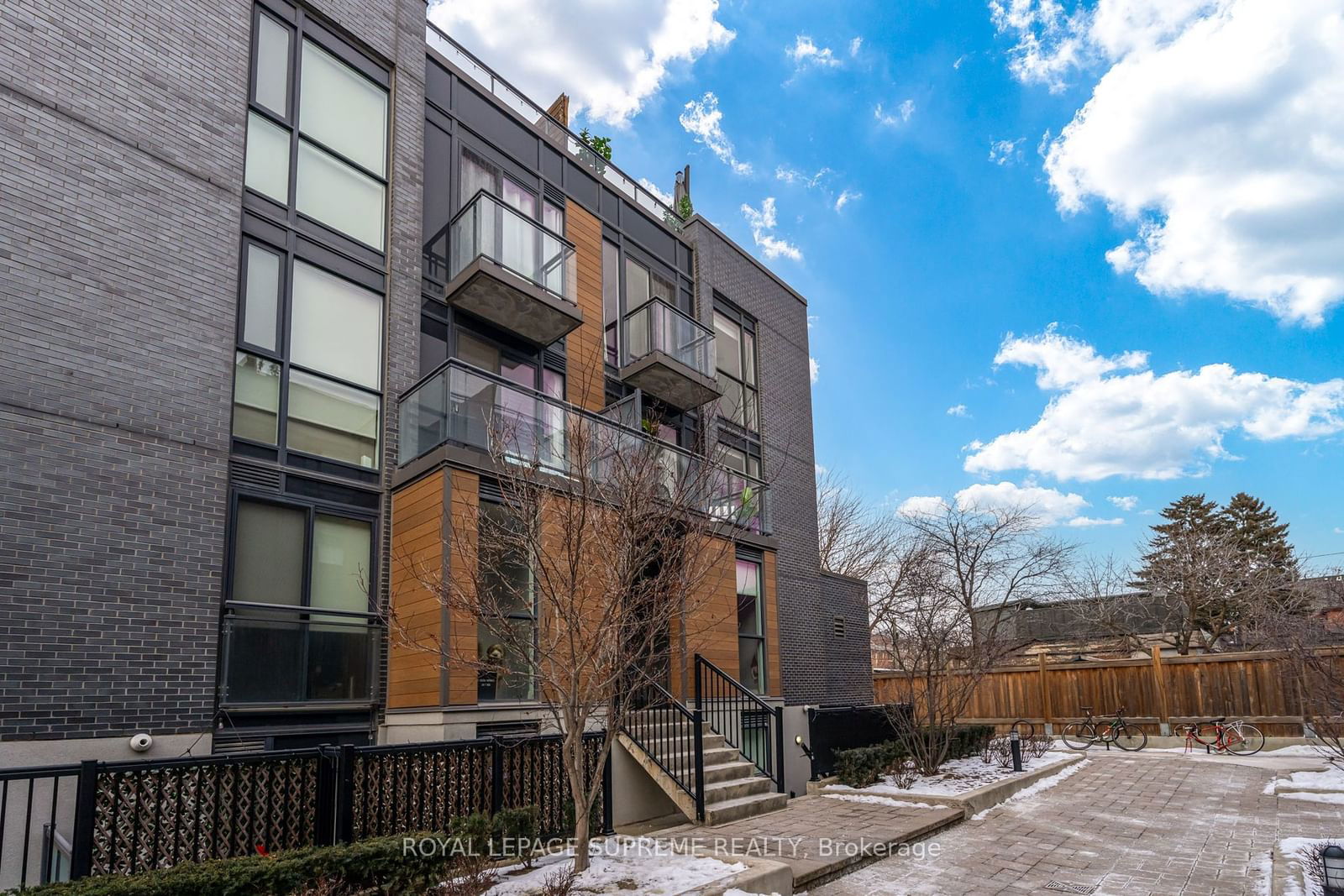 Townhouse for sale at 503-5 Sousa Mendes Street, Toronto, Dovercourt-Wallace Emerson-Junction, M6P 0A8 - MLS: W11937236