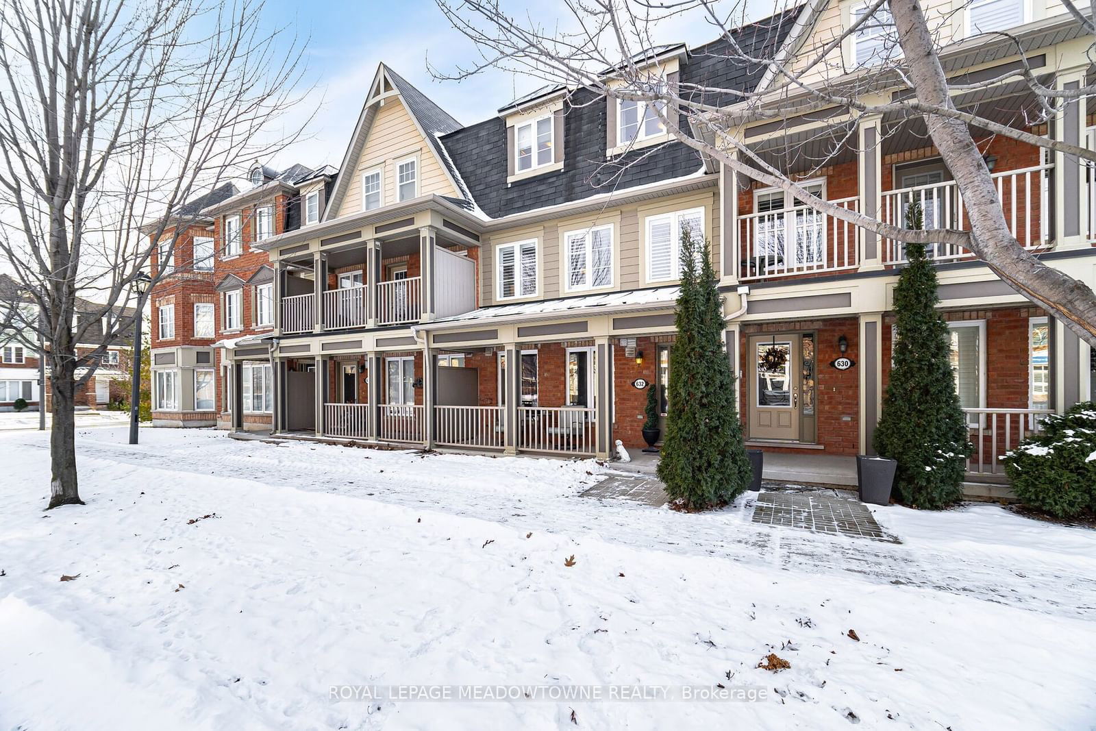 Townhouse for sale at 632 HOLLY Avenue, Milton, Coates, L9T 0G3 - MLS: W11937298