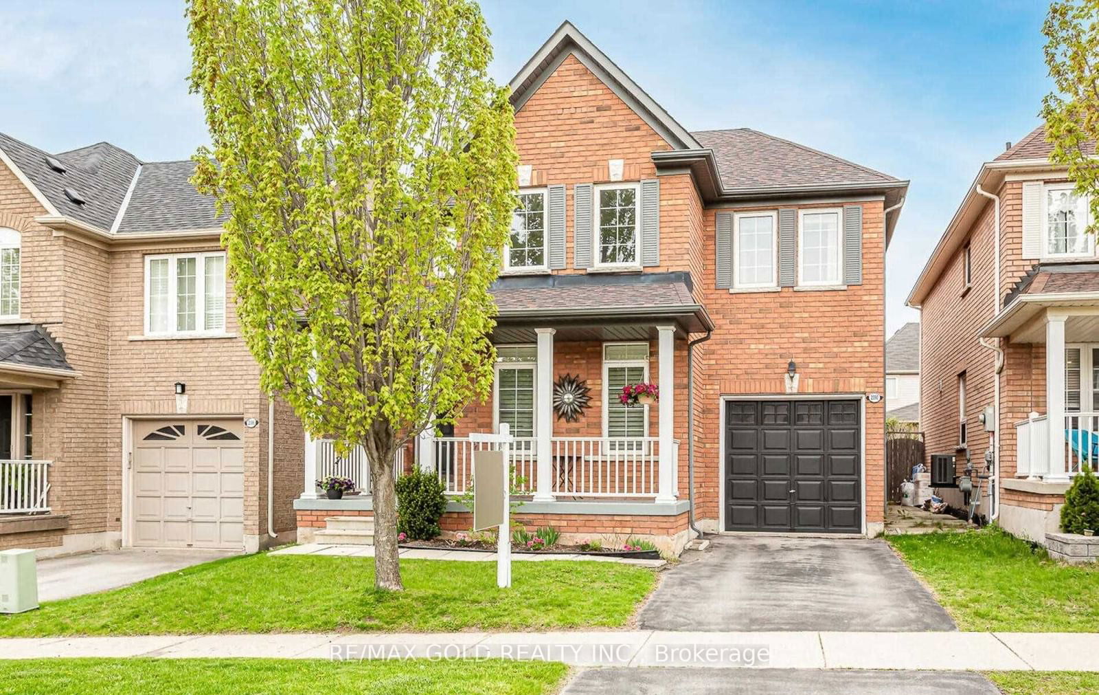 Detached House for sale at 2390 Falling Green Drive, Oakville, West Oak Trails, L6M 5J5 - MLS: W11937315