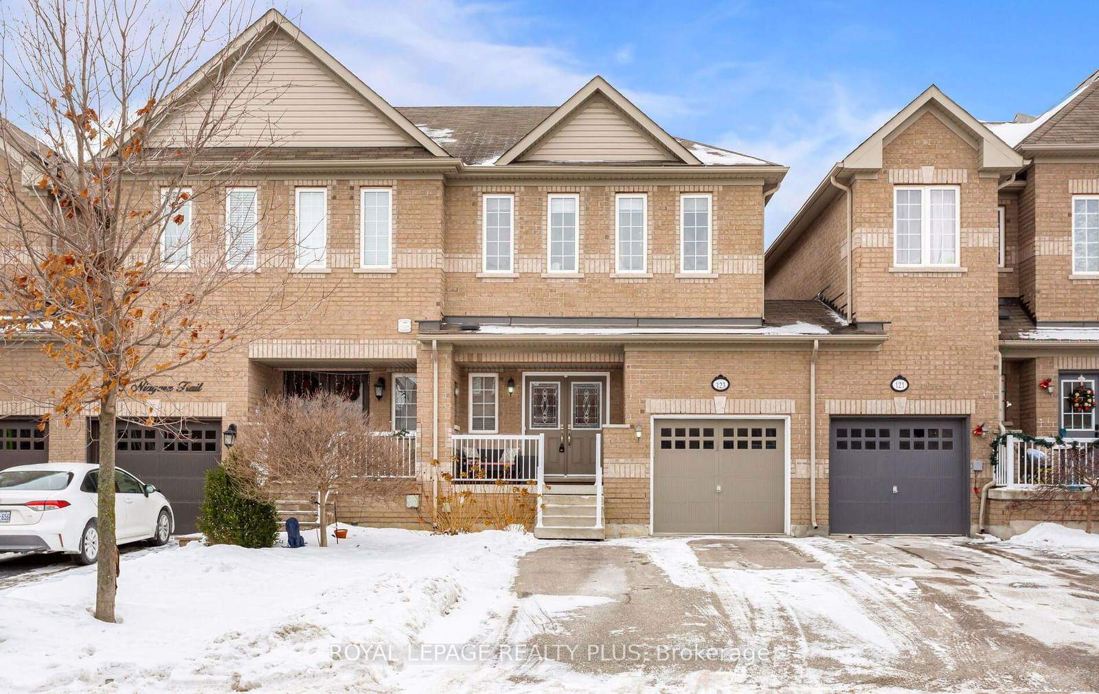 Townhouse for sale at 123 Niagara Trail, Halton Hills, Georgetown, L7G 0A6 - MLS: W11937335