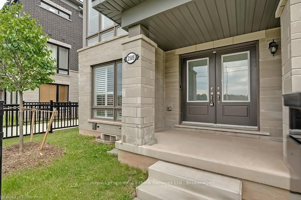 Townhouse for lease at 2509 LITTLEFIELD Crescent, Oakville, 1007 - GA Glen Abbey, L6M 4G3 - MLS: W11937339