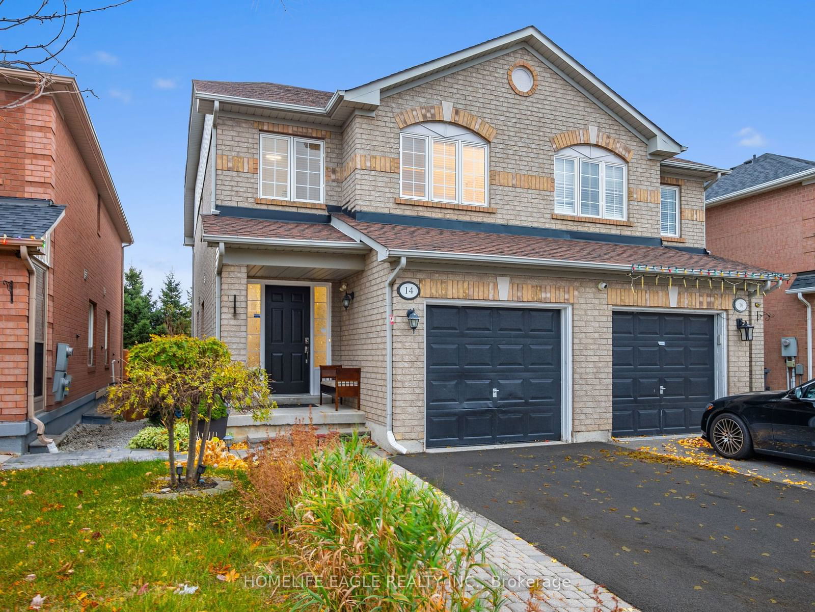 Semi-Detached House for sale at 14 Corvette Court, Brampton, Fletcher's Meadow, L7A 2H7 - MLS: W11937582