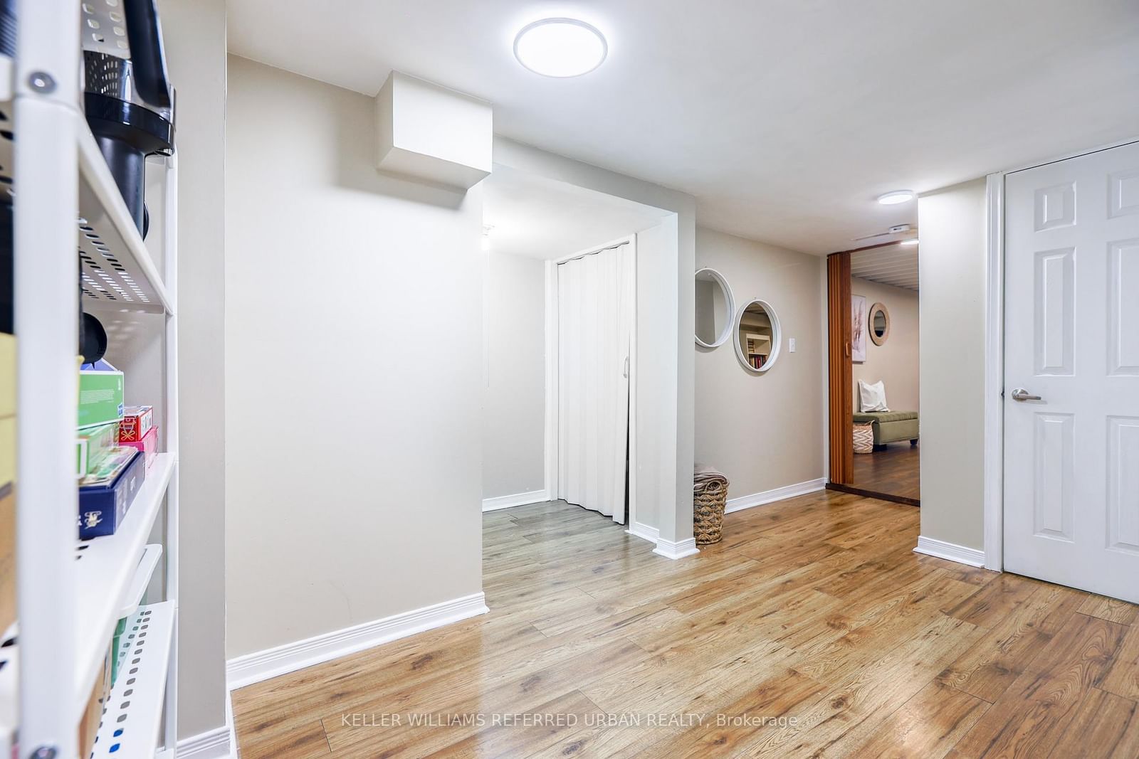 Listing Image 37