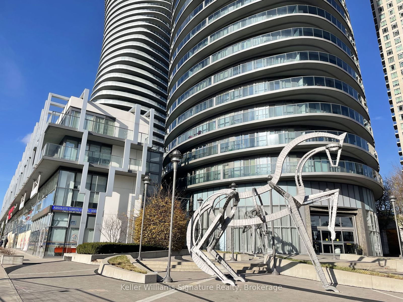 Condo for sale at 601-60 Absolute Avenue, Mississauga, City Centre, L4Z 0A9 - MLS: W11937644