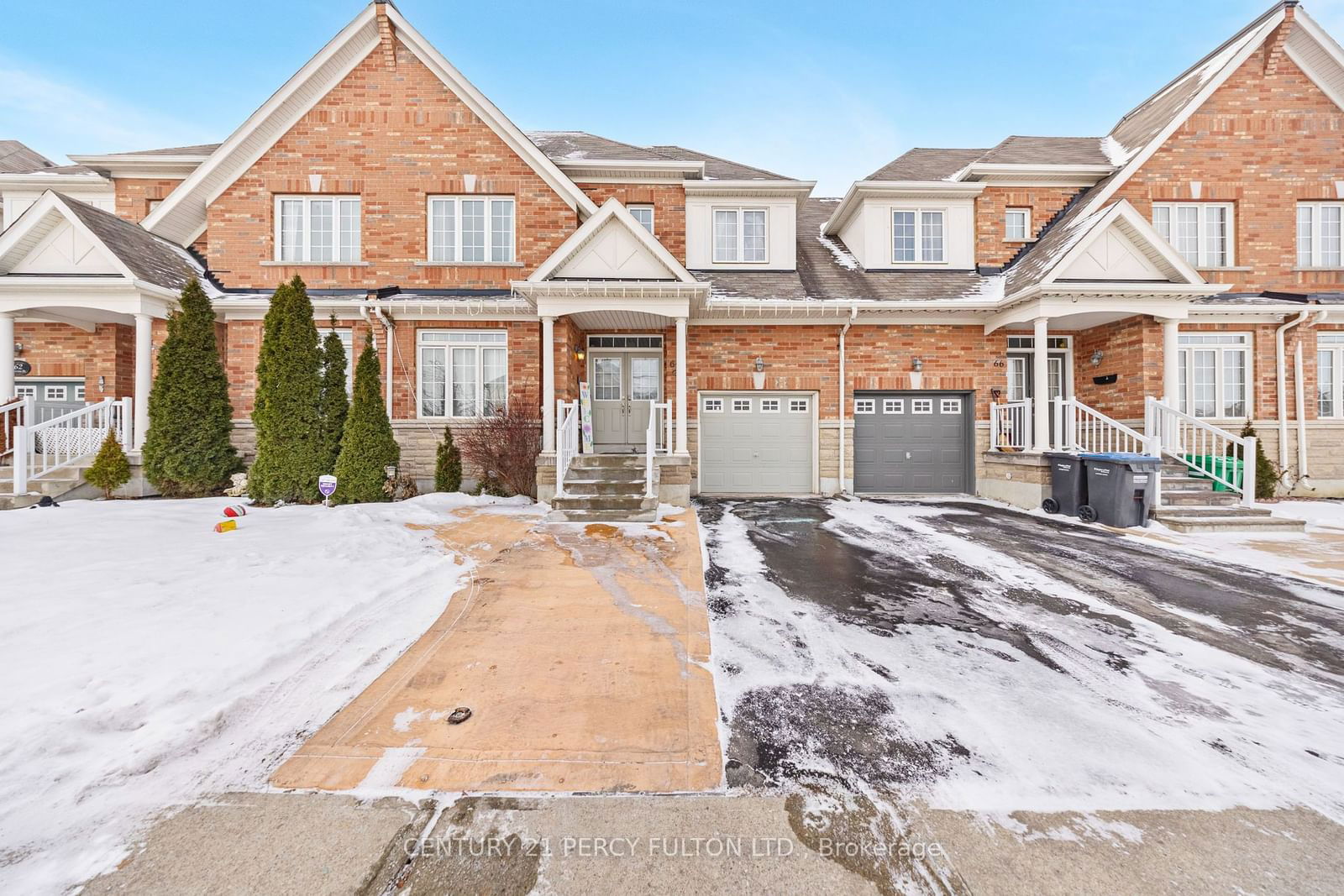 Townhouse for sale at 64 Naperton Drive, Brampton, Sandringham-Wellington, L6R 0Z8 - MLS: W11937665