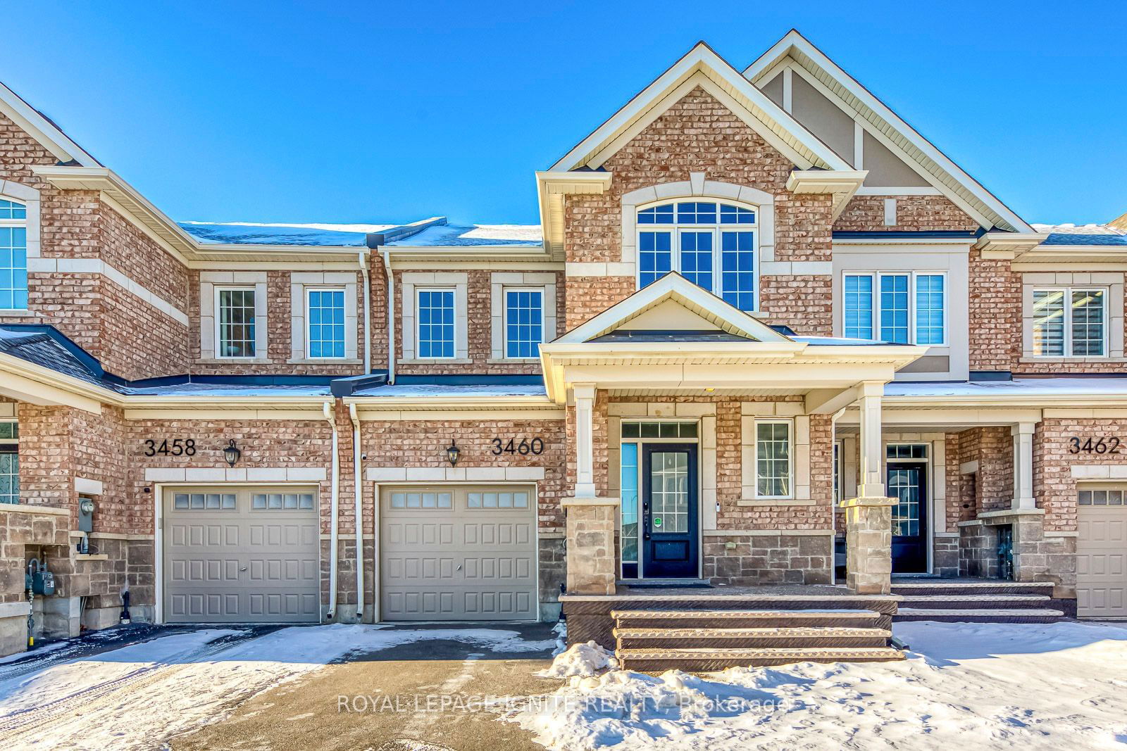 Townhouse for sale at 3460 Vernon Powell Drive, Oakville, Rural Oakville, L6H 0Y1 - MLS: W11937784