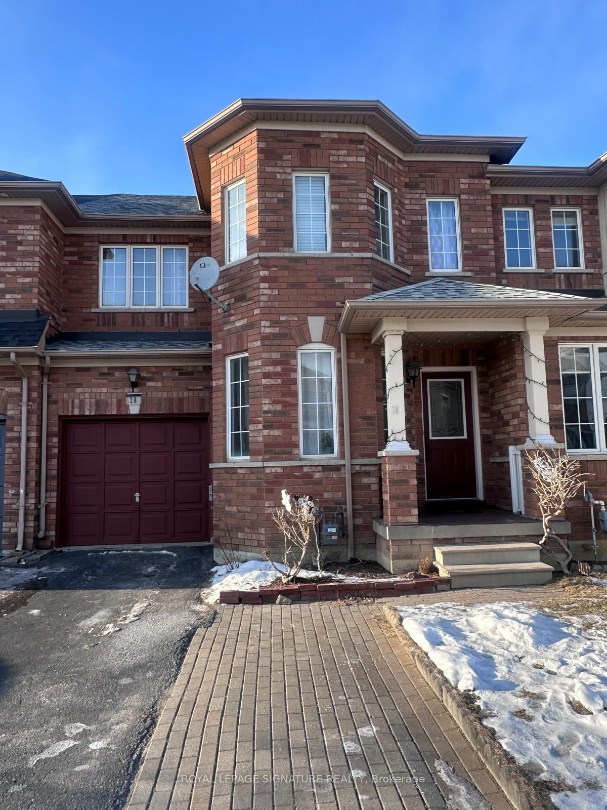 Townhouse for sale at 28 Pompano Place, Brampton, Bram East, L6P 1N5 - MLS: W11937806