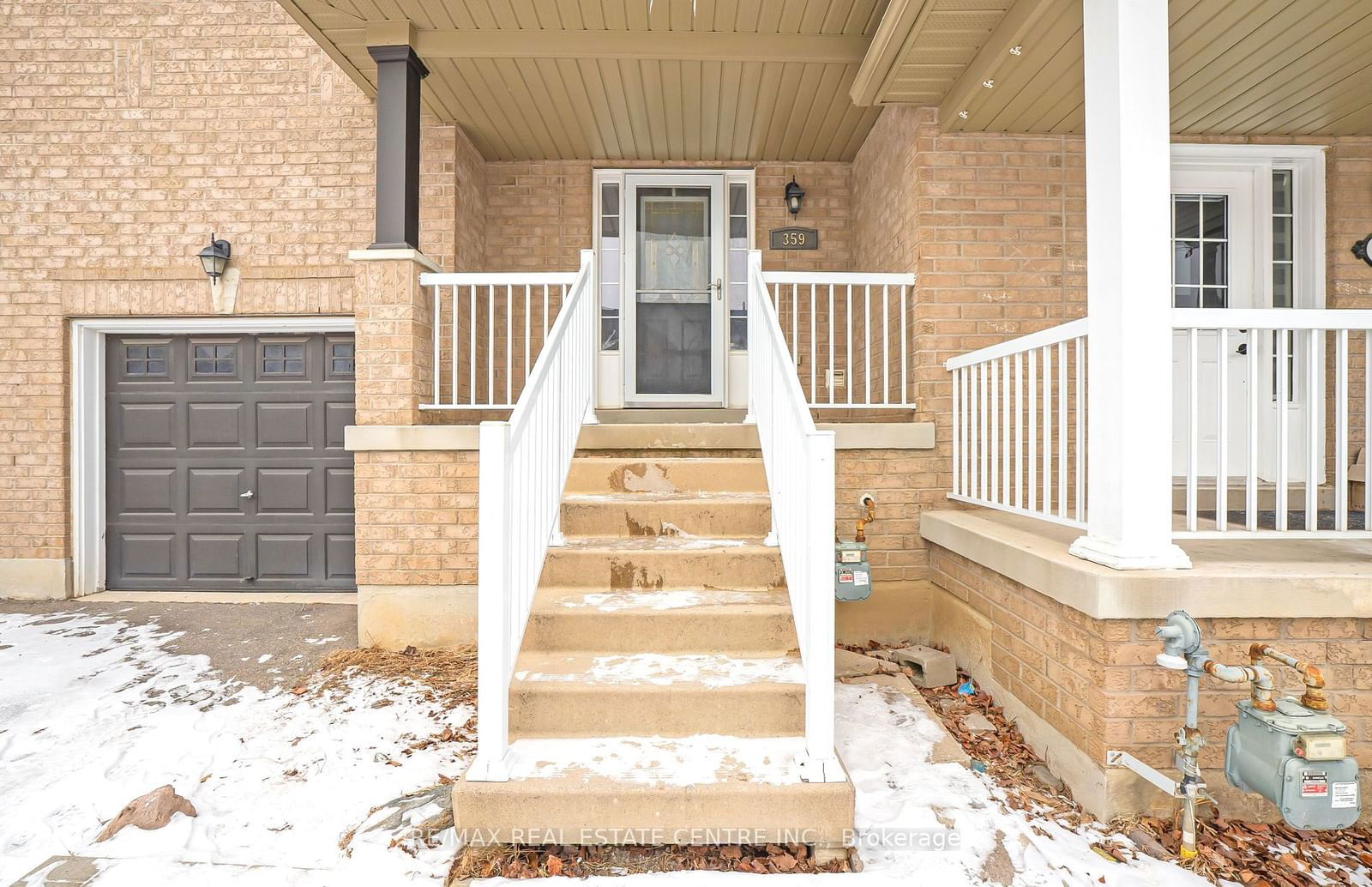 Townhouse for sale at 359 Bussel Crescent, Milton, 1027 - CL Clarke, L9T 0W6 - MLS: W11937876