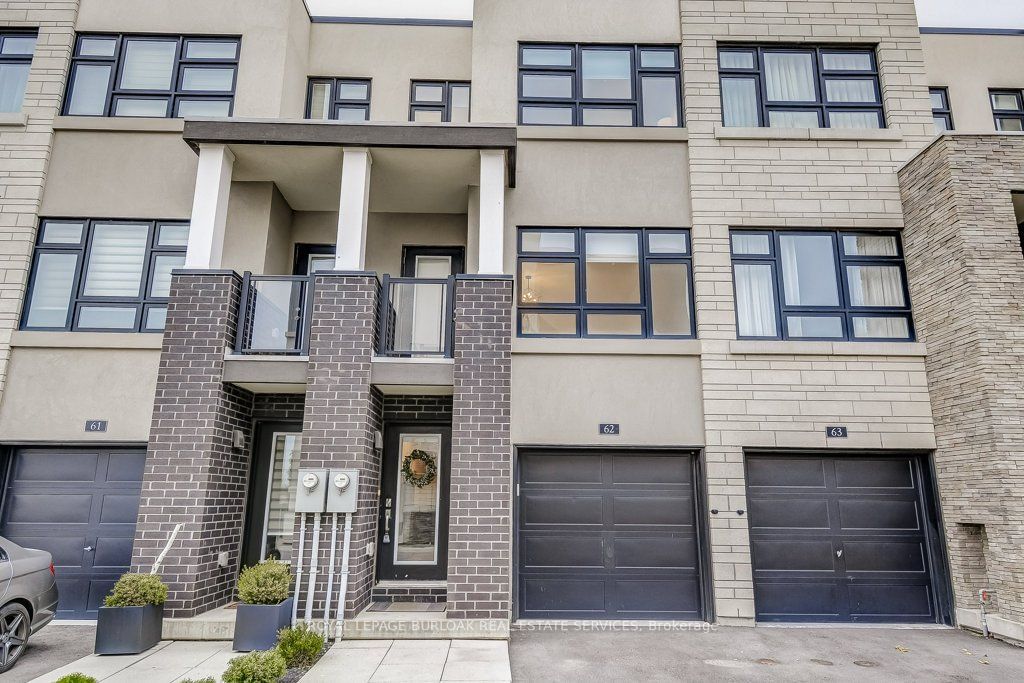 Townhouse sold at 62-1121 Cooke Boulevard, Burlington, LaSalle, L7T 0C3 - MLS: W11937878