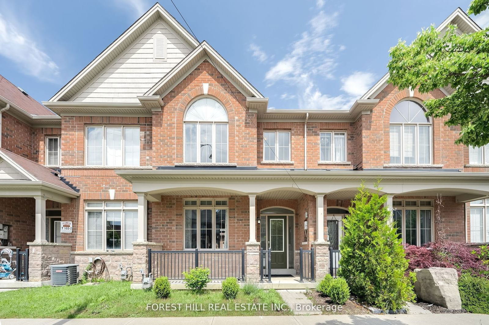 Townhouse for sale at 240 Inspire Boulevard, Brampton, Sandringham-Wellington North, L6R 3Z3 - MLS: W11937956