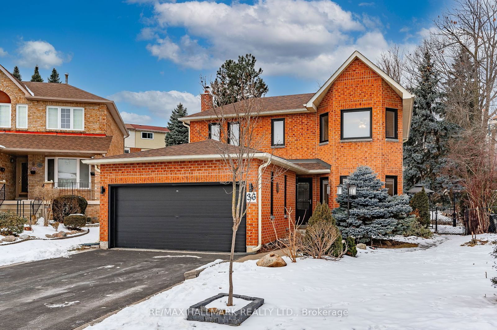 Detached House for sale at 36 Killarney Court, Brampton, Heart Lake East, L6Z 3B7 - MLS: W11938126