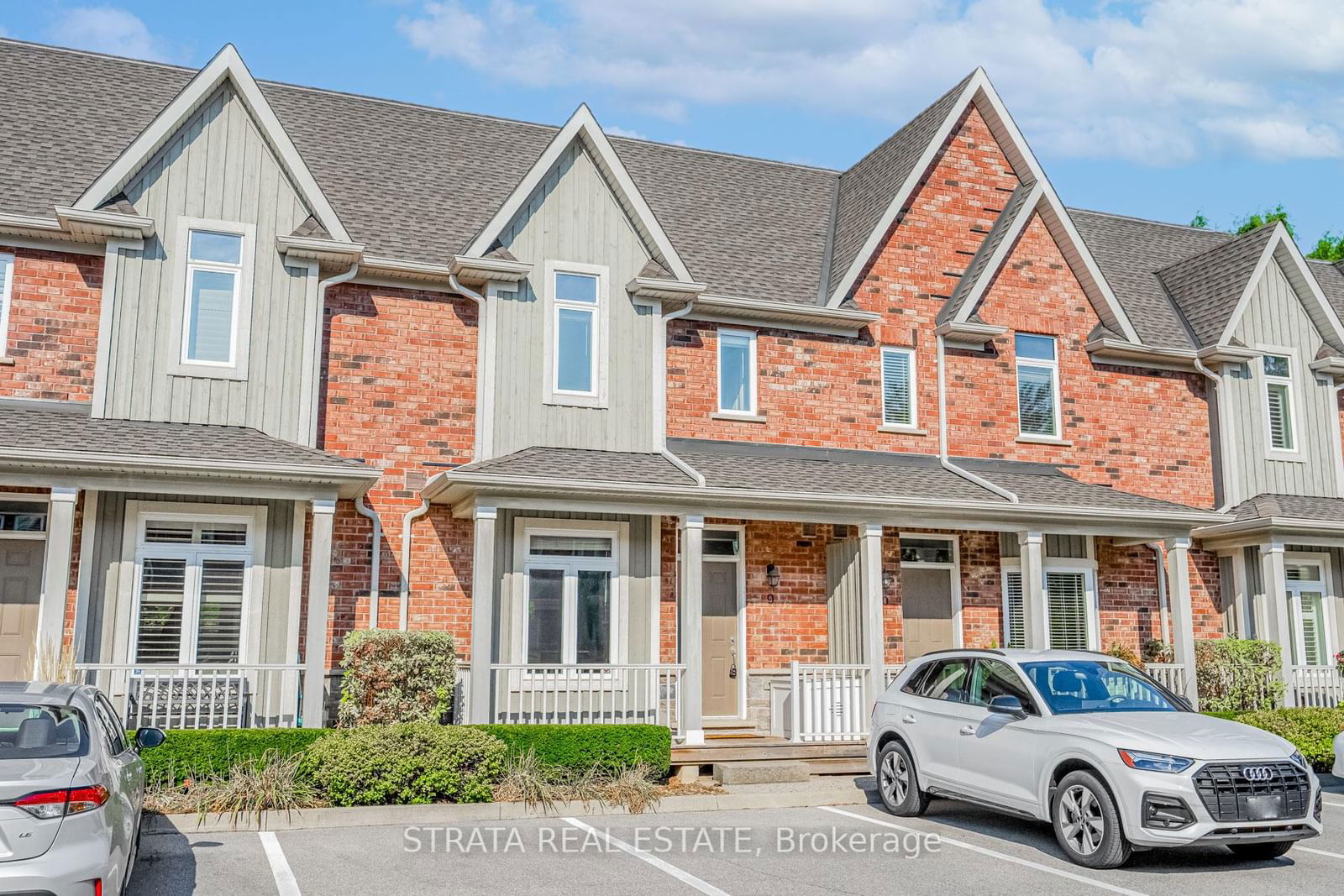 Townhouse for sale at 9-4115 Upper Middle Road, Burlington, Rose, L7M 4G4 - MLS: W11938159