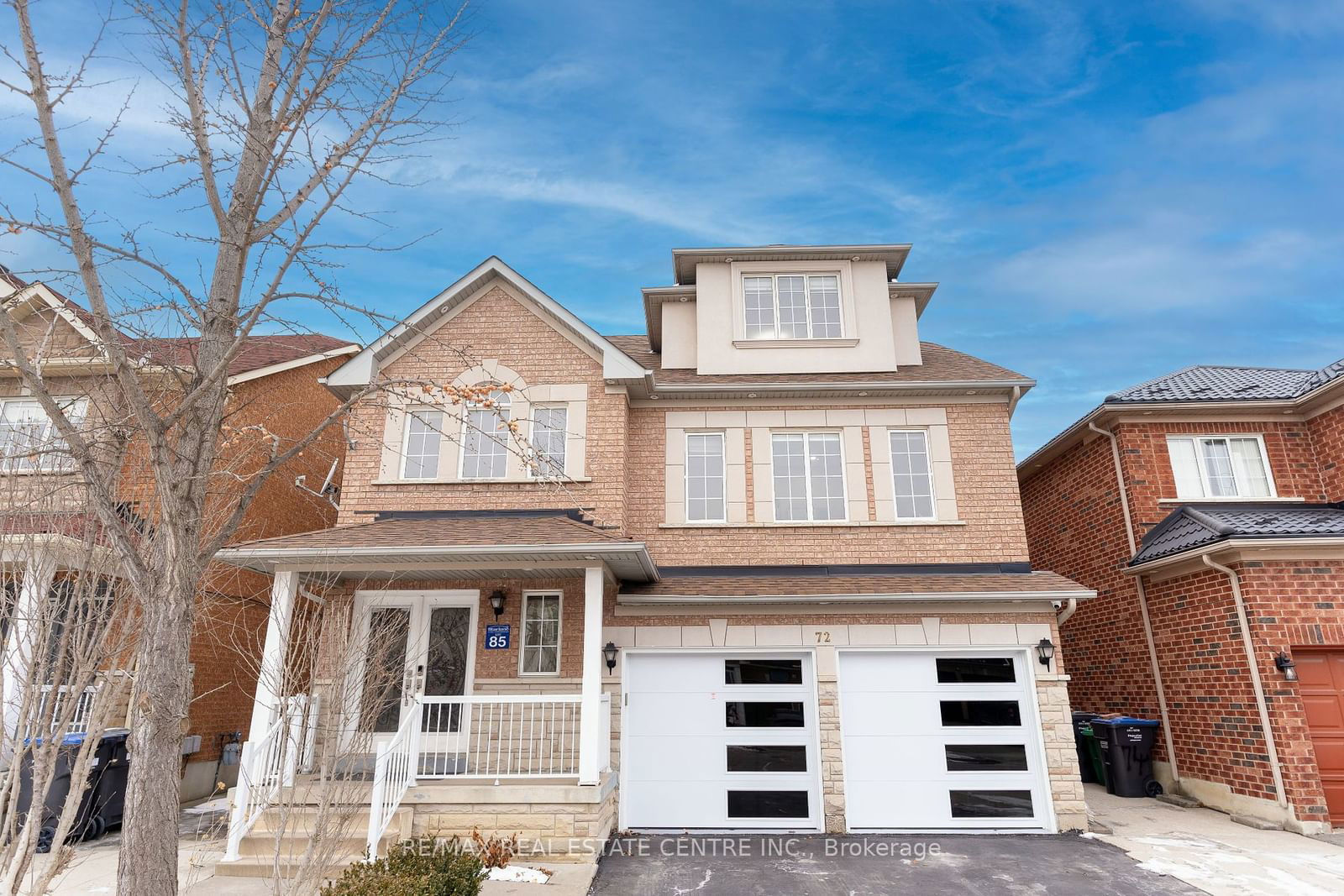 Detached House for sale at 72 Eastbrook Way, Brampton, Bram East, L6P 1K6 - MLS: W11938203