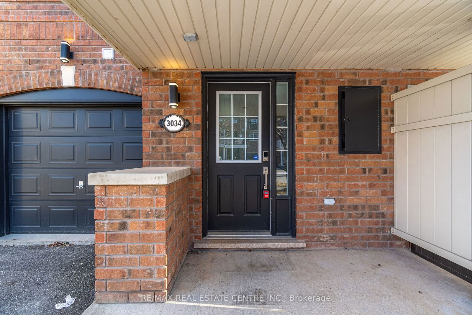 Townhouse for lease at 3034 drumloch Avenue, Oakville, Palermo West, L6M 5H8 - MLS: W11938302