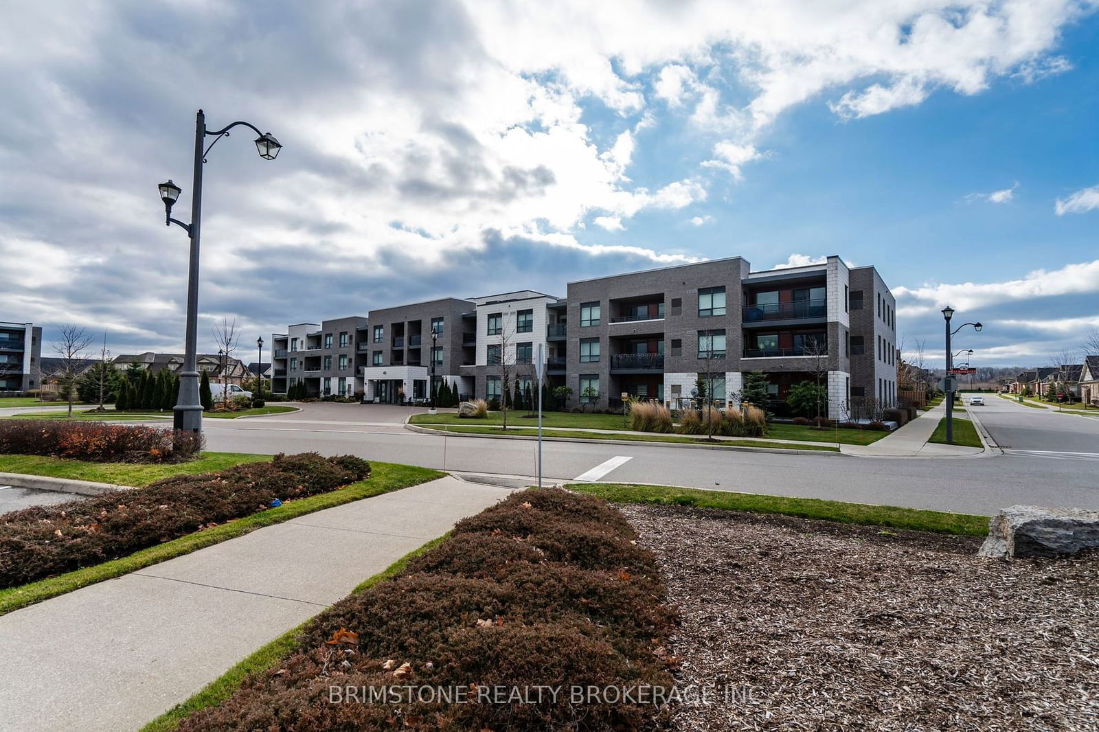 Condo for sale at 112-40 Via Rosedale, Brampton, Sandringham-Wellington, L6R 4A4 - MLS: W11938349