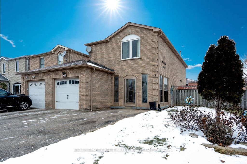 Detached House sold at 75 Sandmere Avenue, Brampton, Heart Lake West, L6Z 4A4 - MLS: W11938418