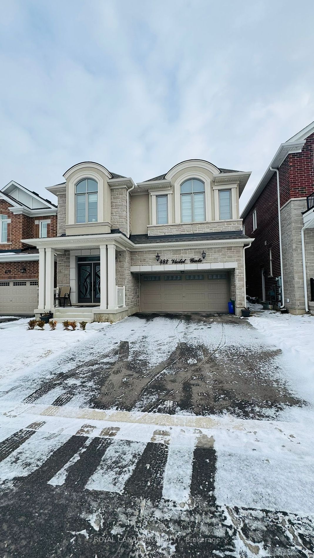 Detached House for lease at BSMT-482 Voilet Gate, Milton, Walker, L9E 1X3 - MLS: W11938419