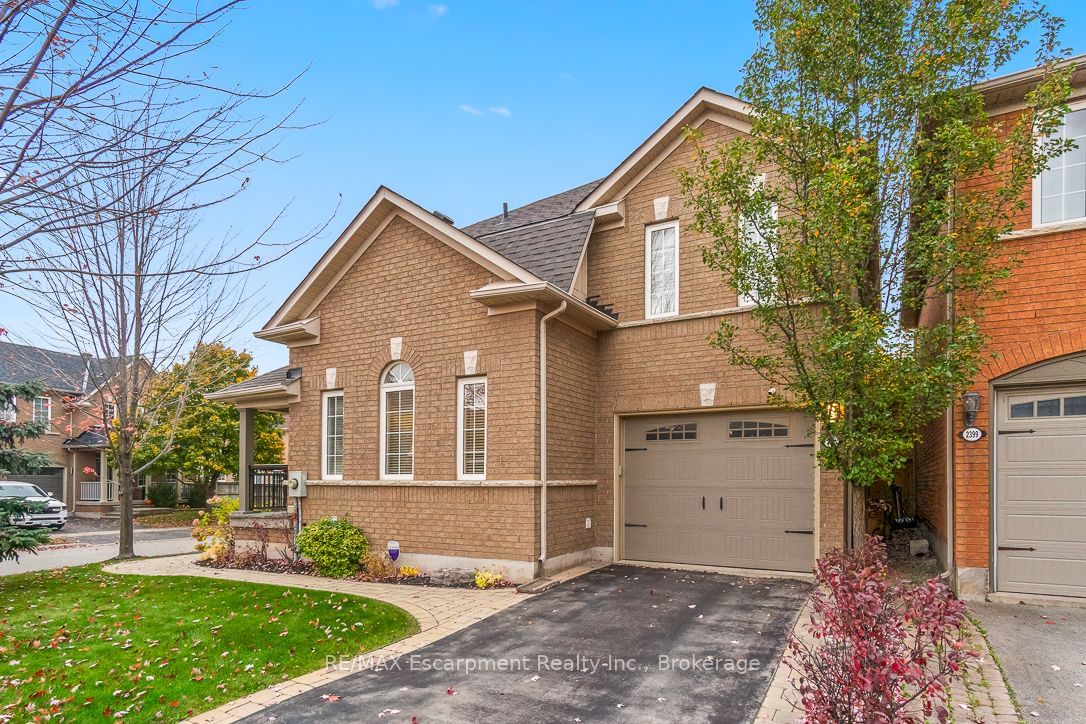 Detached House for sale at 2403 Briargrove Circle, Oakville, West Oak Trails, L6M 5A3 - MLS: W11938463