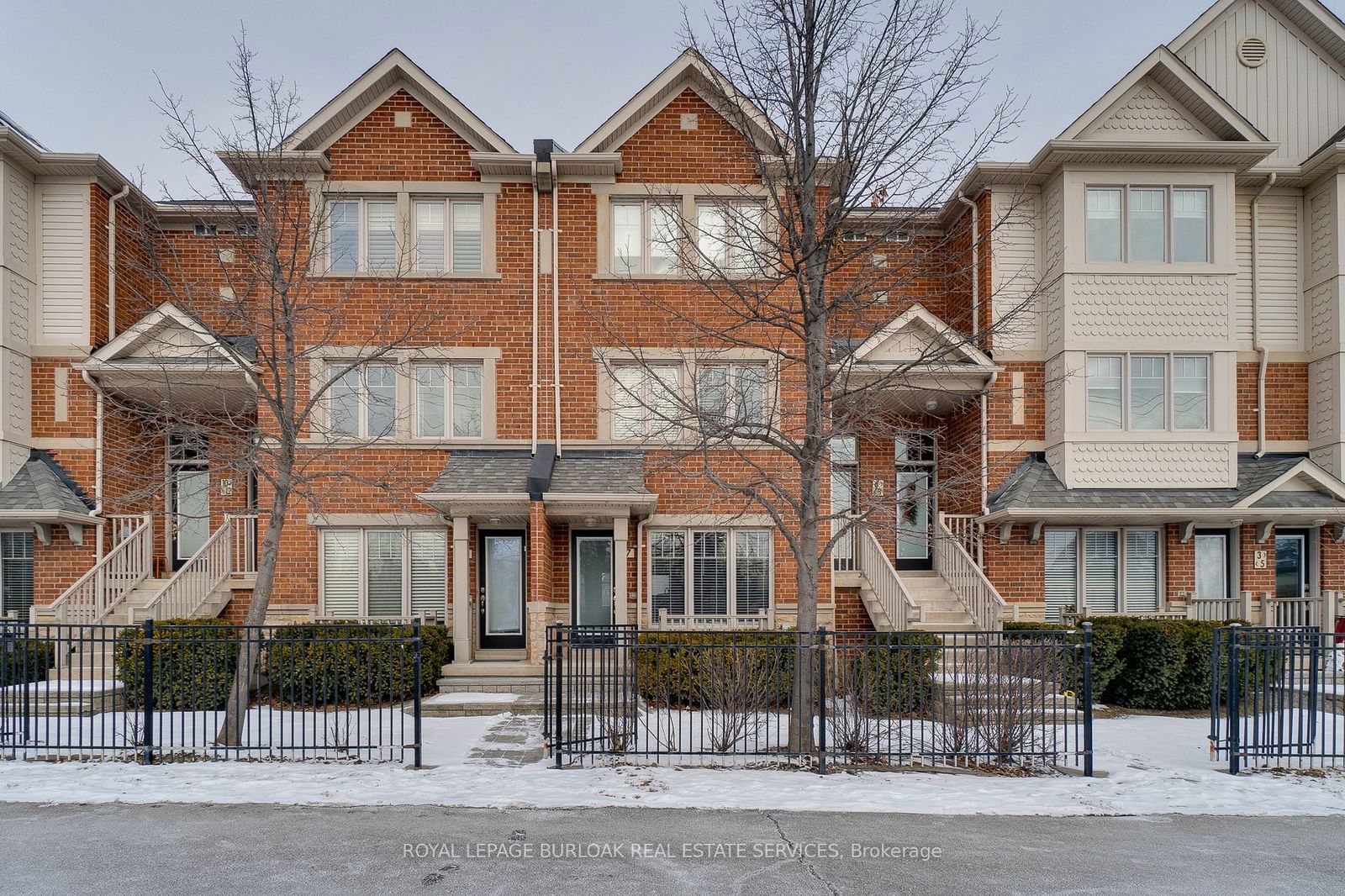 Townhouse for sale at 7-3335 Thomas Street, Mississauga, Churchill Meadows, L5M 0P7 - MLS: W11938524