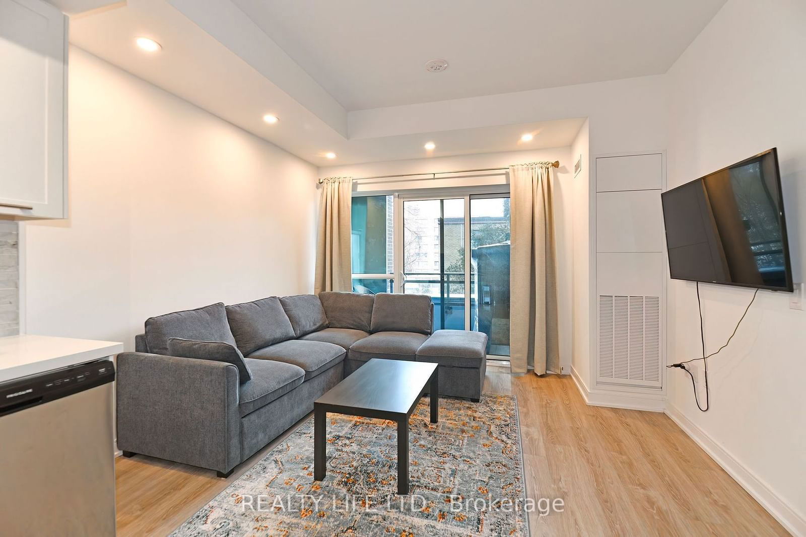 Condo for sale at 310-25 Neighbourhood Lane, Toronto, Stonegate-Queensway, M8Y 0C4 - MLS: W11938563