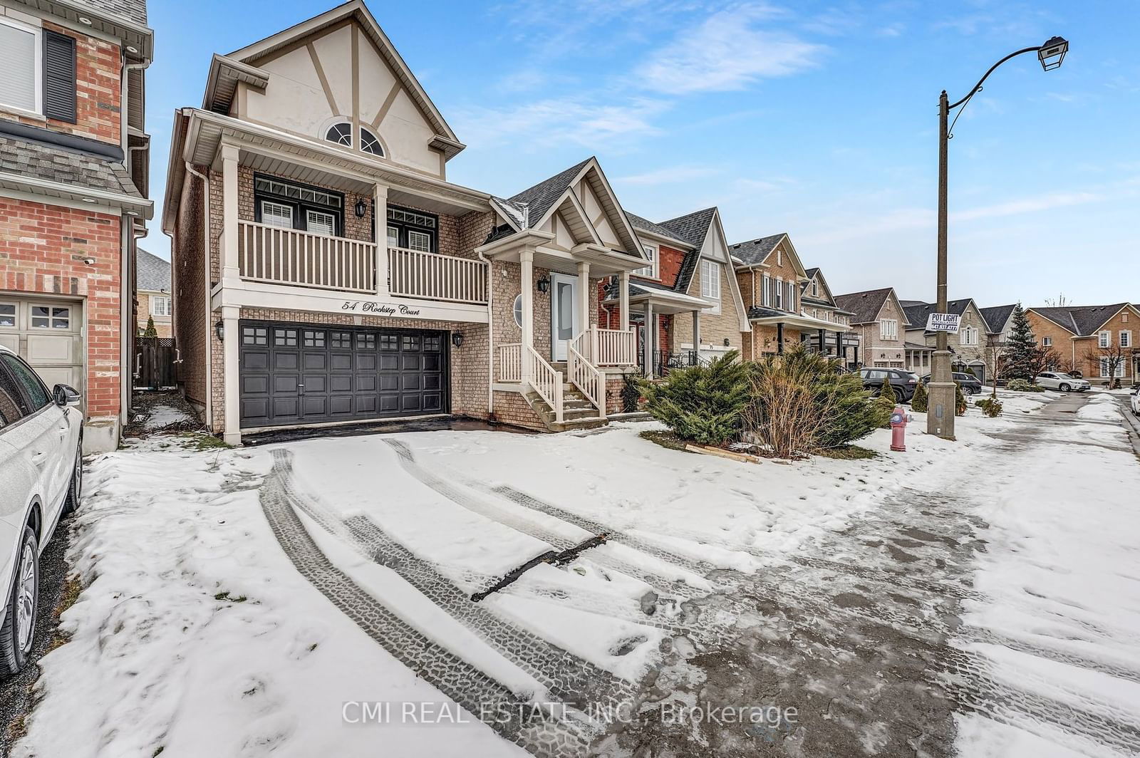 Detached House for sale at 54 Rockstep Court, Brampton, Sandringham-Wellington, L6R 3H5 - MLS: W11938632