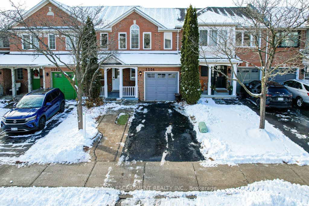 Townhouse for sale at 2204 Shadetree Avenue, Burlington, Orchard, L7L 6L2 - MLS: W11938634