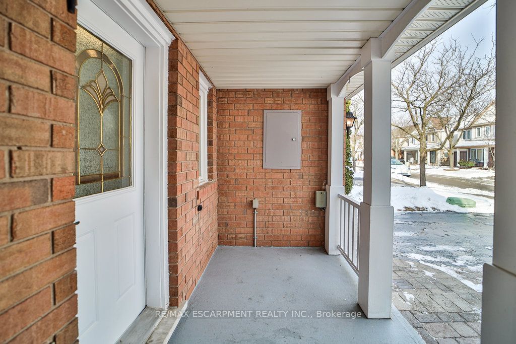 Townhouse for sale at 2204 Shadetree Avenue, Burlington, Orchard, L7L 6L2 - MLS: W11938634