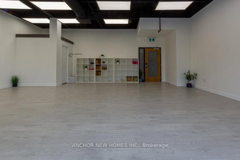 207 - 3475 Rebecca St, Oakville, L6L 0H3 | Image 3