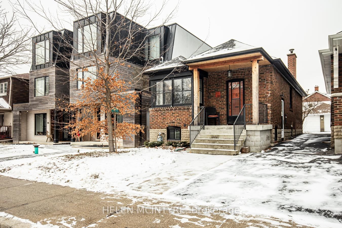 Detached House for sale at 122 Fourth Street, Toronto, New Toronto, M8V 2Y7 - MLS: W11938714