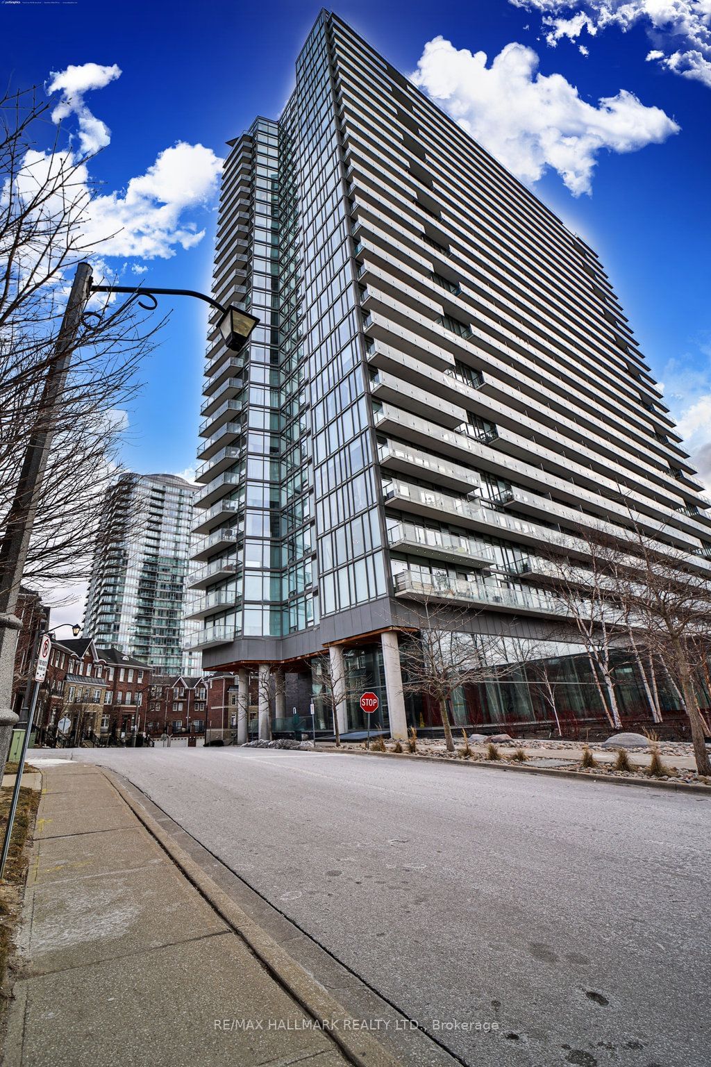 Condo for sale at 413-103 The Queensway Avenue, Toronto, High Park-Swansea, M6S 5B3 - MLS: W11938742