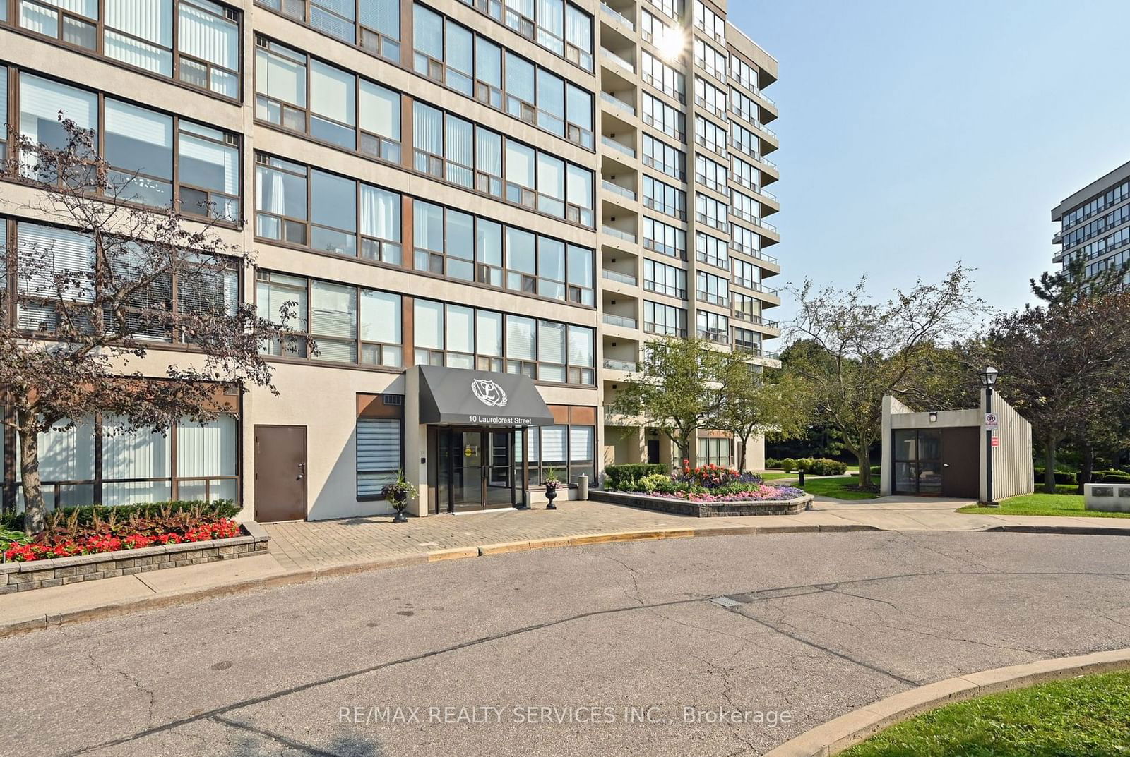 Condo for sale at #1210-10 Laurelcrest Street, Brampton, Queen Street Corridor, L6S 5Y3 - MLS: W11938875