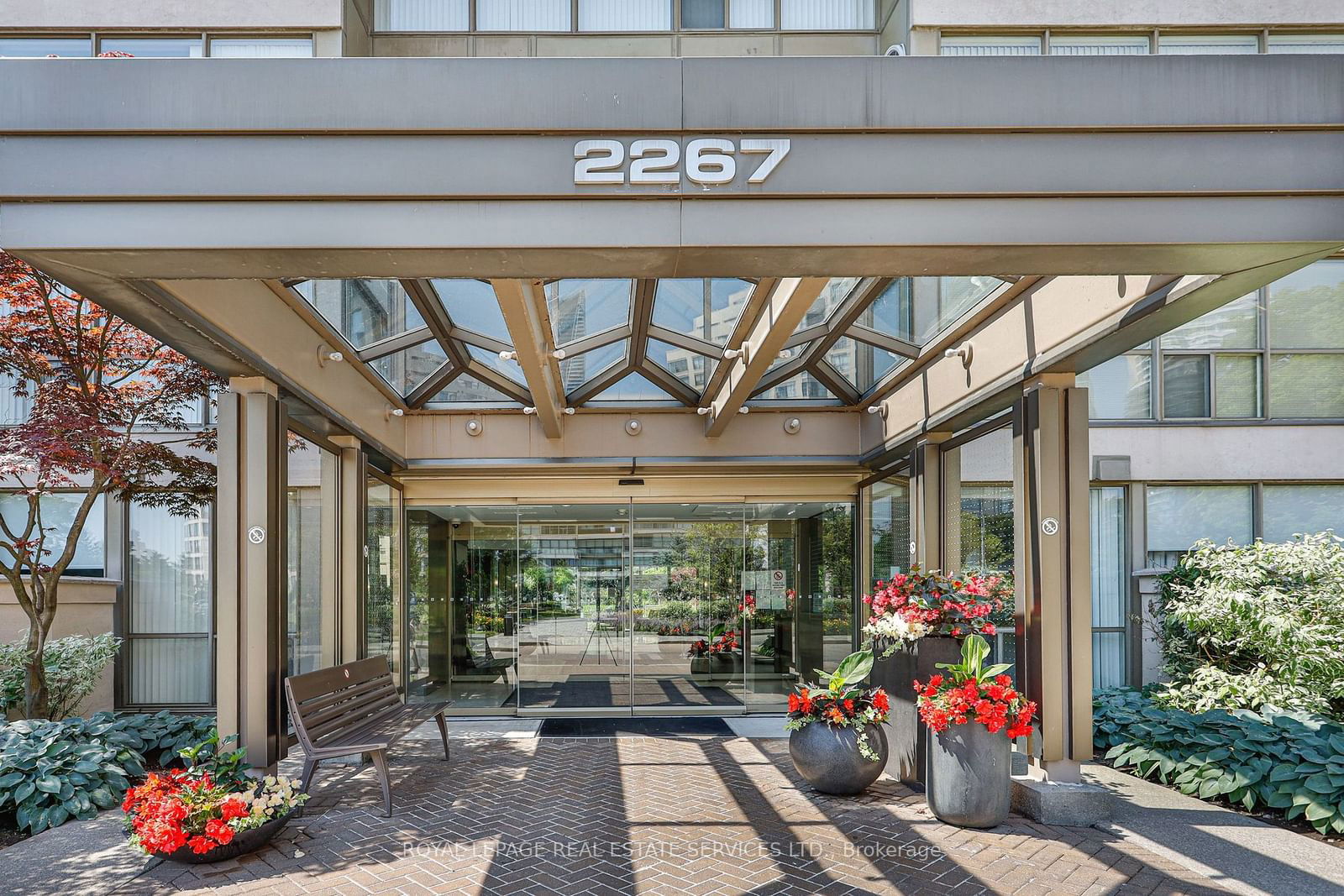 Condo for lease at 1204-2267 Lake Shore Boulevard, Toronto, Mimico, M8V 3X2 - MLS: W11938896