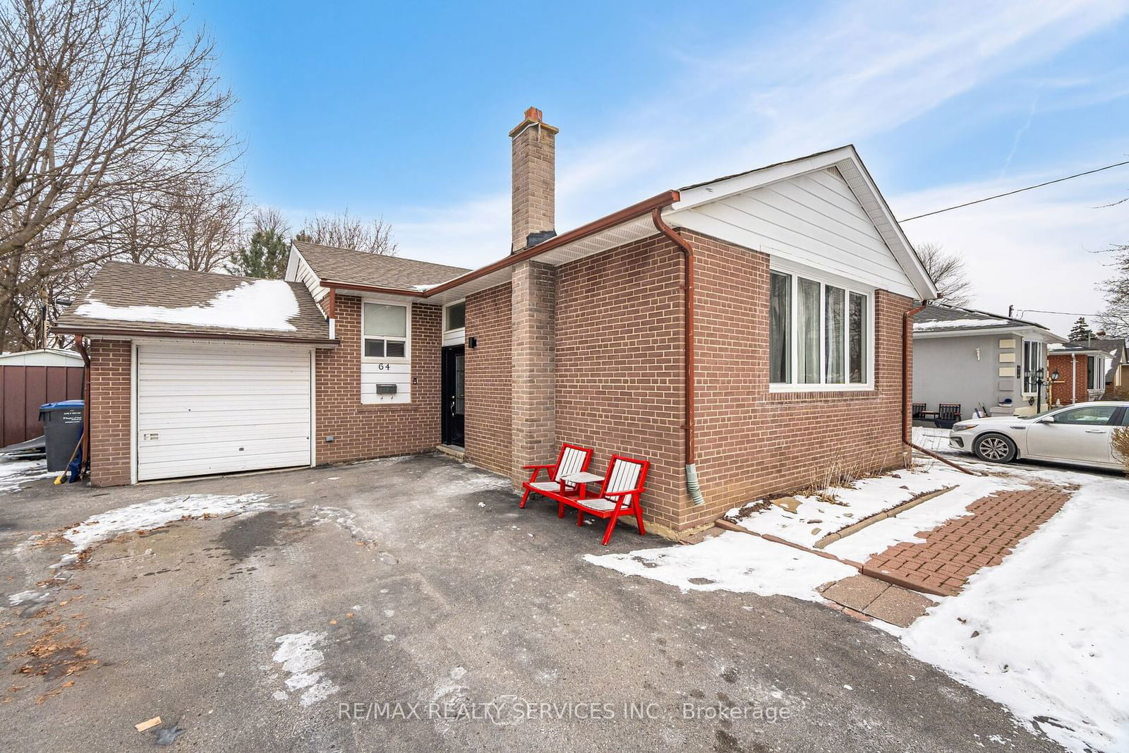 Detached House for sale at 64 Kimbark Drive, Brampton, Northwood Park, L6X 2A4 - MLS: W11938917