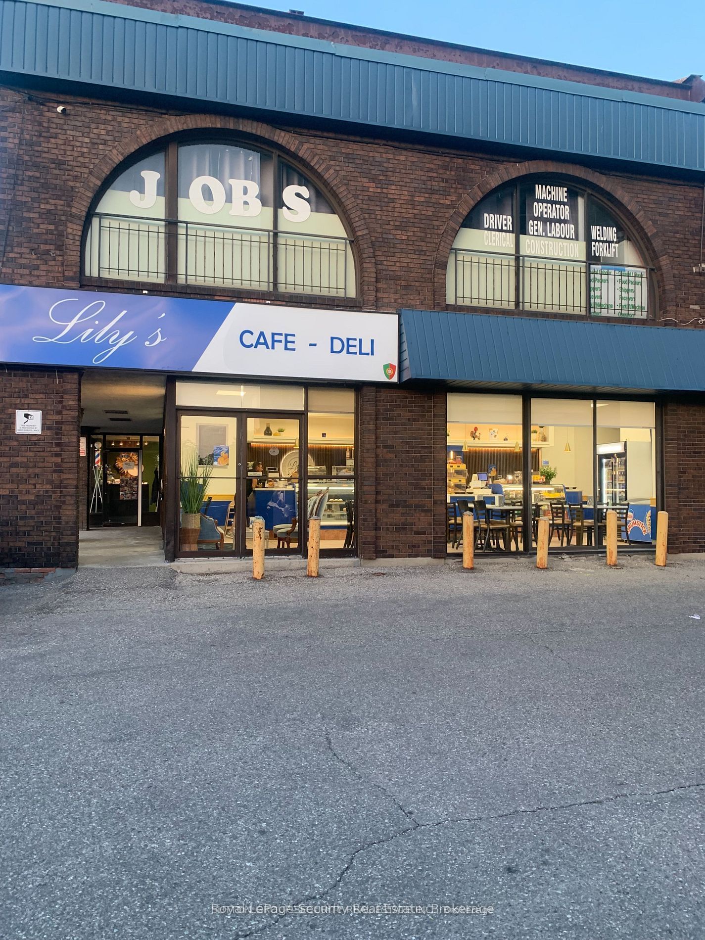 Sale Of Business for sale at 1575 Lawrence Avenue, Toronto, Brookhaven-Amesbury, M6L 1C3 - MLS: W11938924