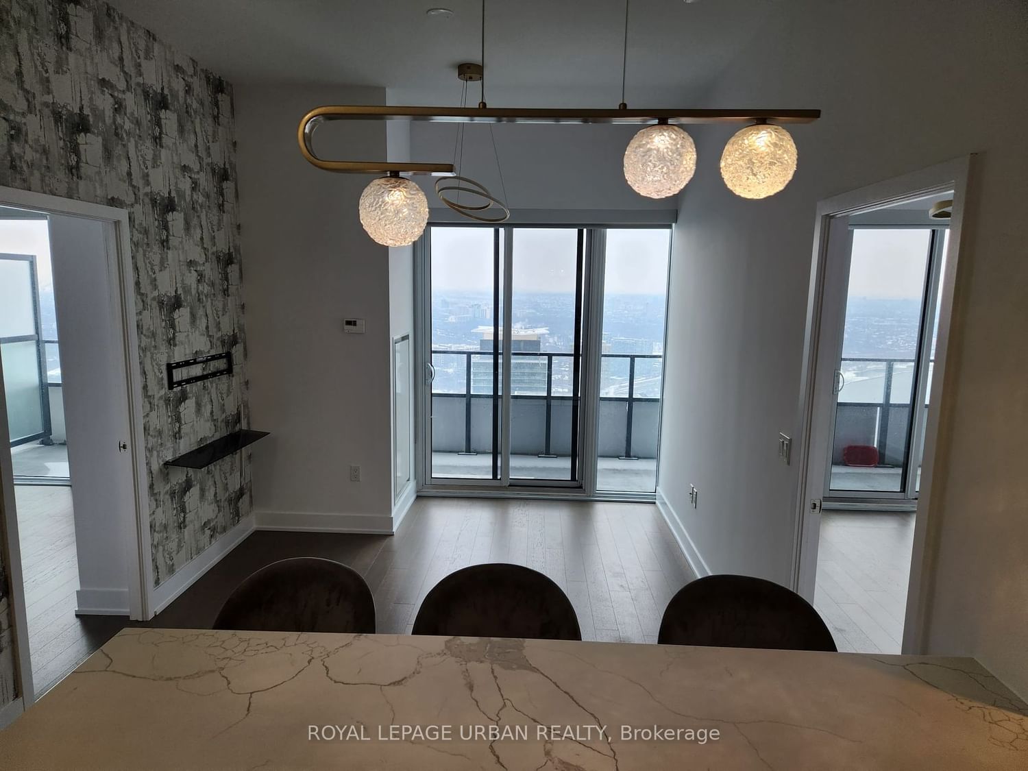 Condo leased at UPH2-30 Shore Breeze Drive, Toronto, Mimico, M8V 0J1 - MLS: W11939066