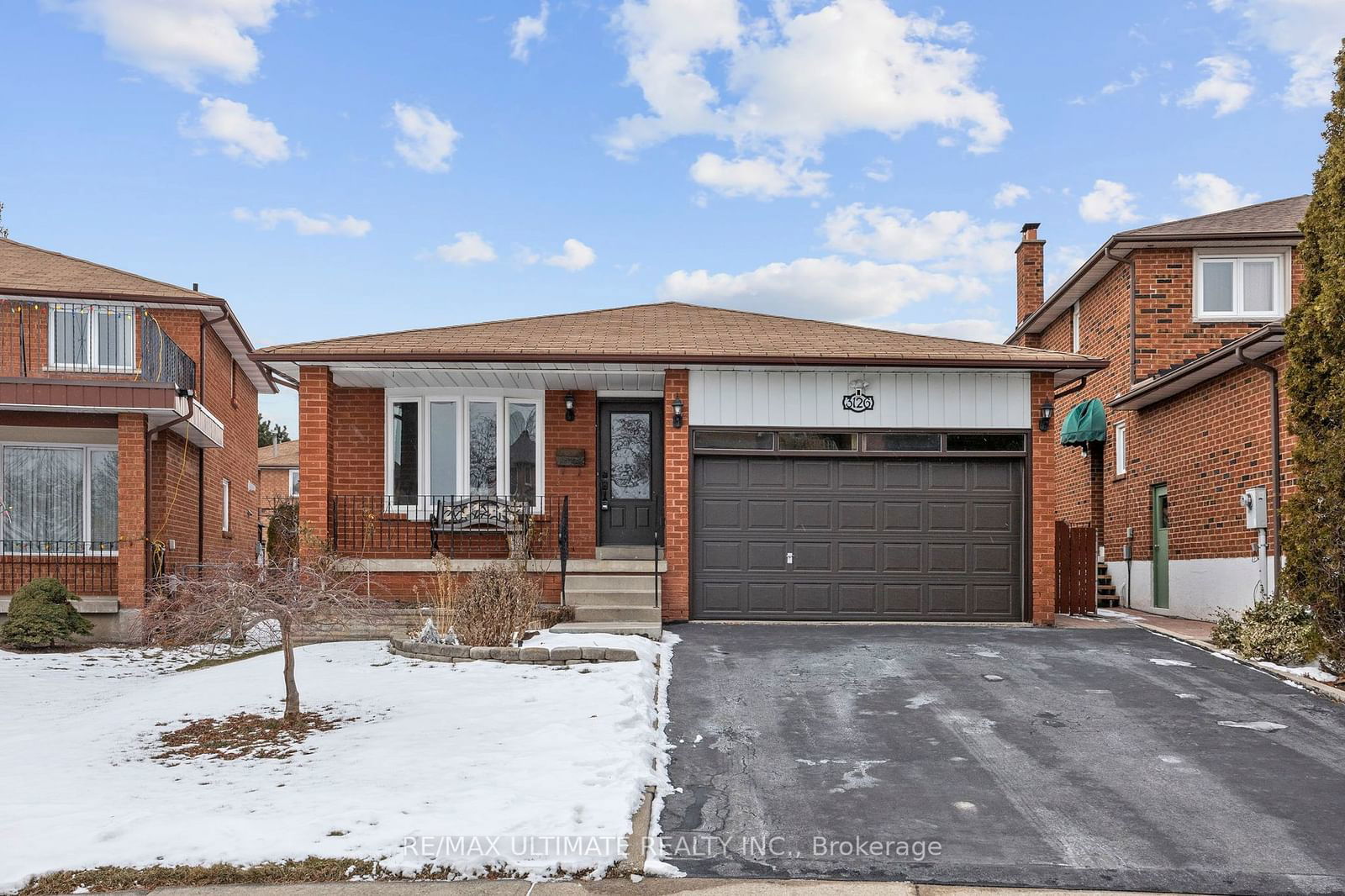 Detached House for sale at 3126 NAWBROOK Road, Mississauga, Applewood, L4Z 2V5 - MLS: W11939099